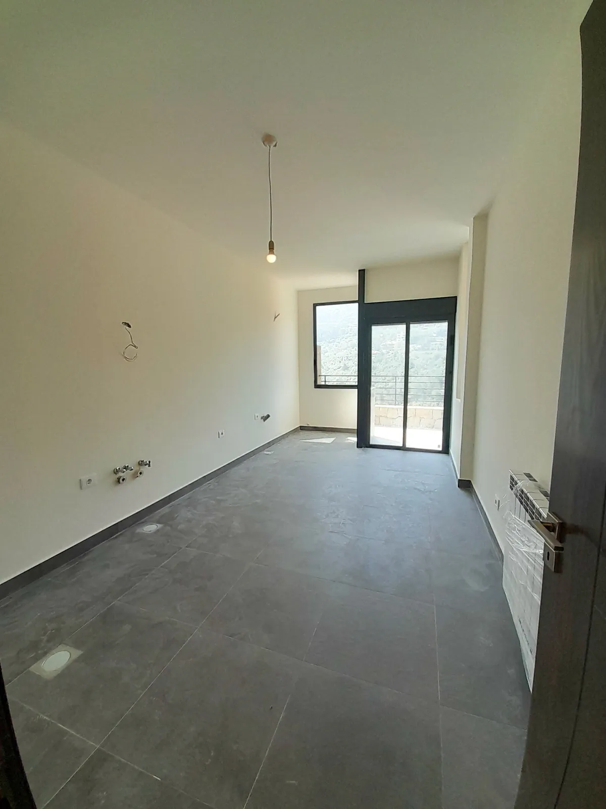 PAYMENT FACILITIES | Apartment in Baabdat with Mountain View — الصورة 2