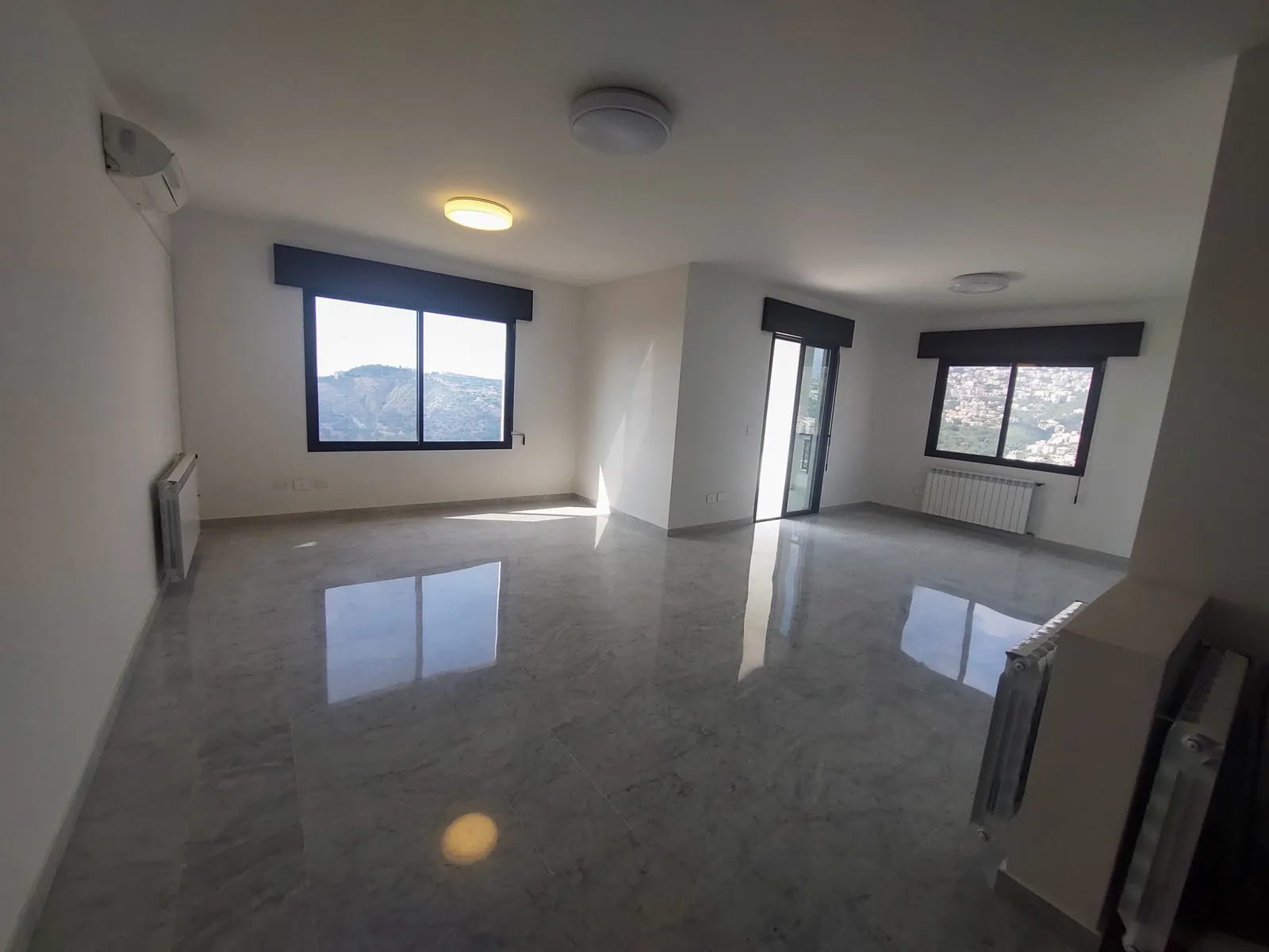 Apartment in Zikrit, Metn with Sea and Mountain View — الصورة 2