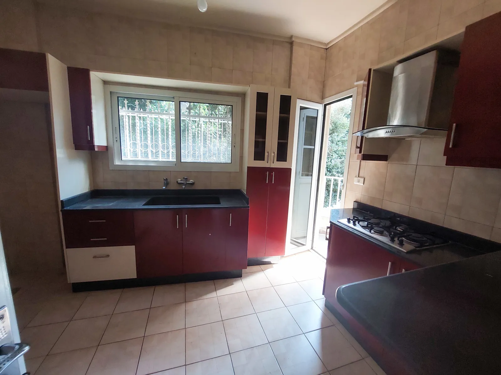 Prime Location Apartment in Ain Alak, Metn + TERRACE — photo 3
