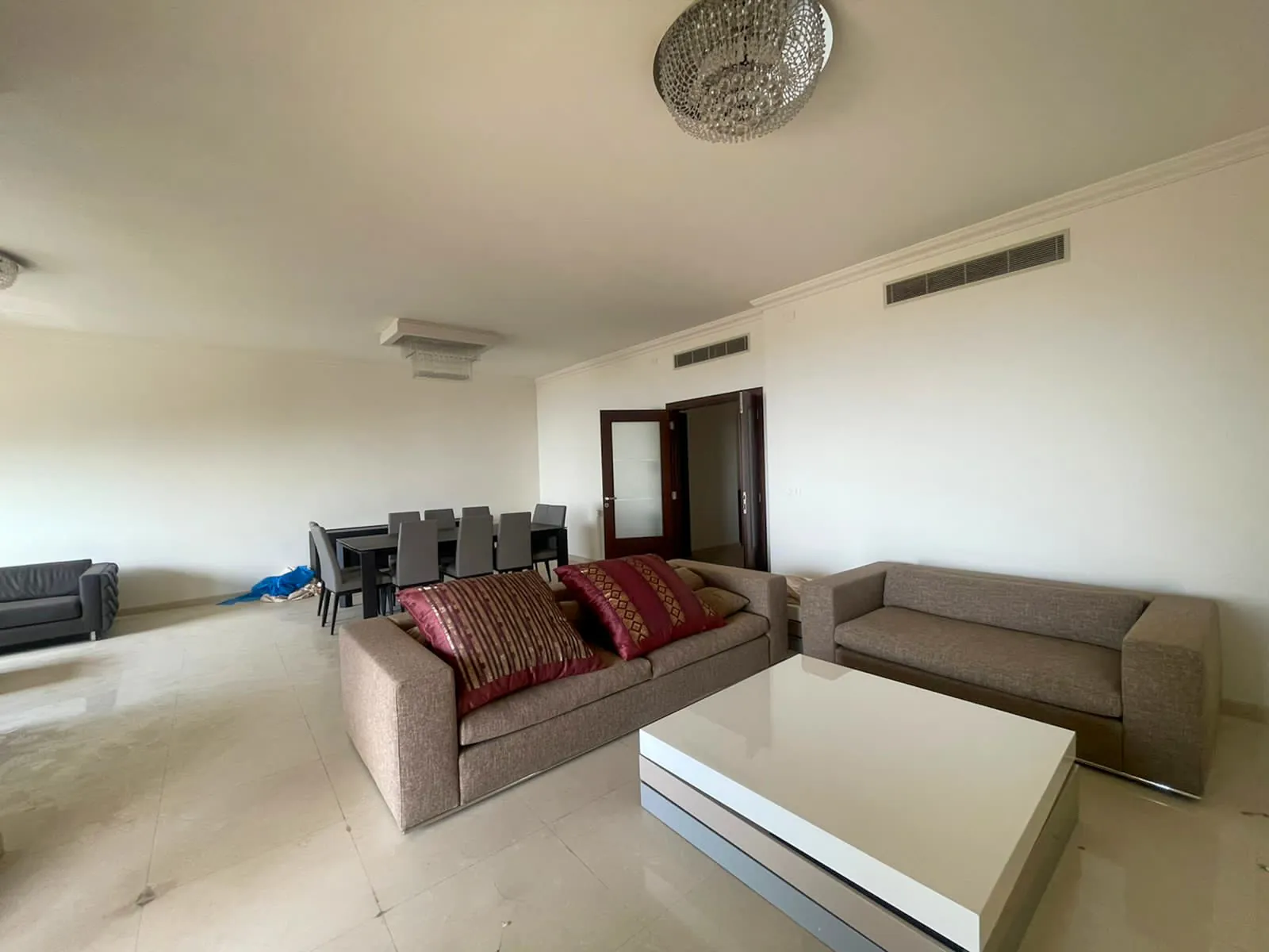Prime Location Apartment in Biyada, Metn with Sea View — الصورة 2