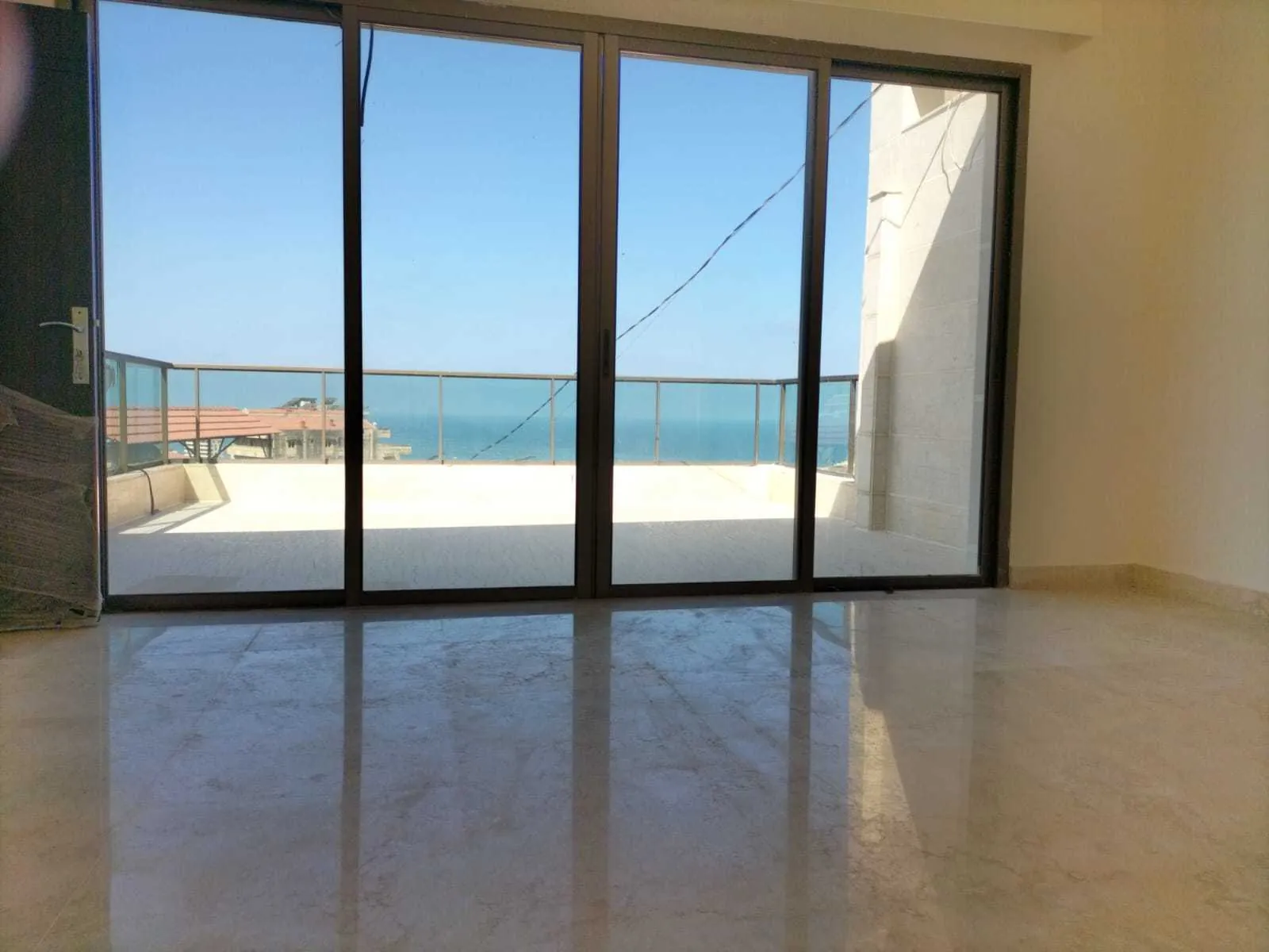 Duplex in Khaldeh, Aley with Panoramic Sea View — photo 3