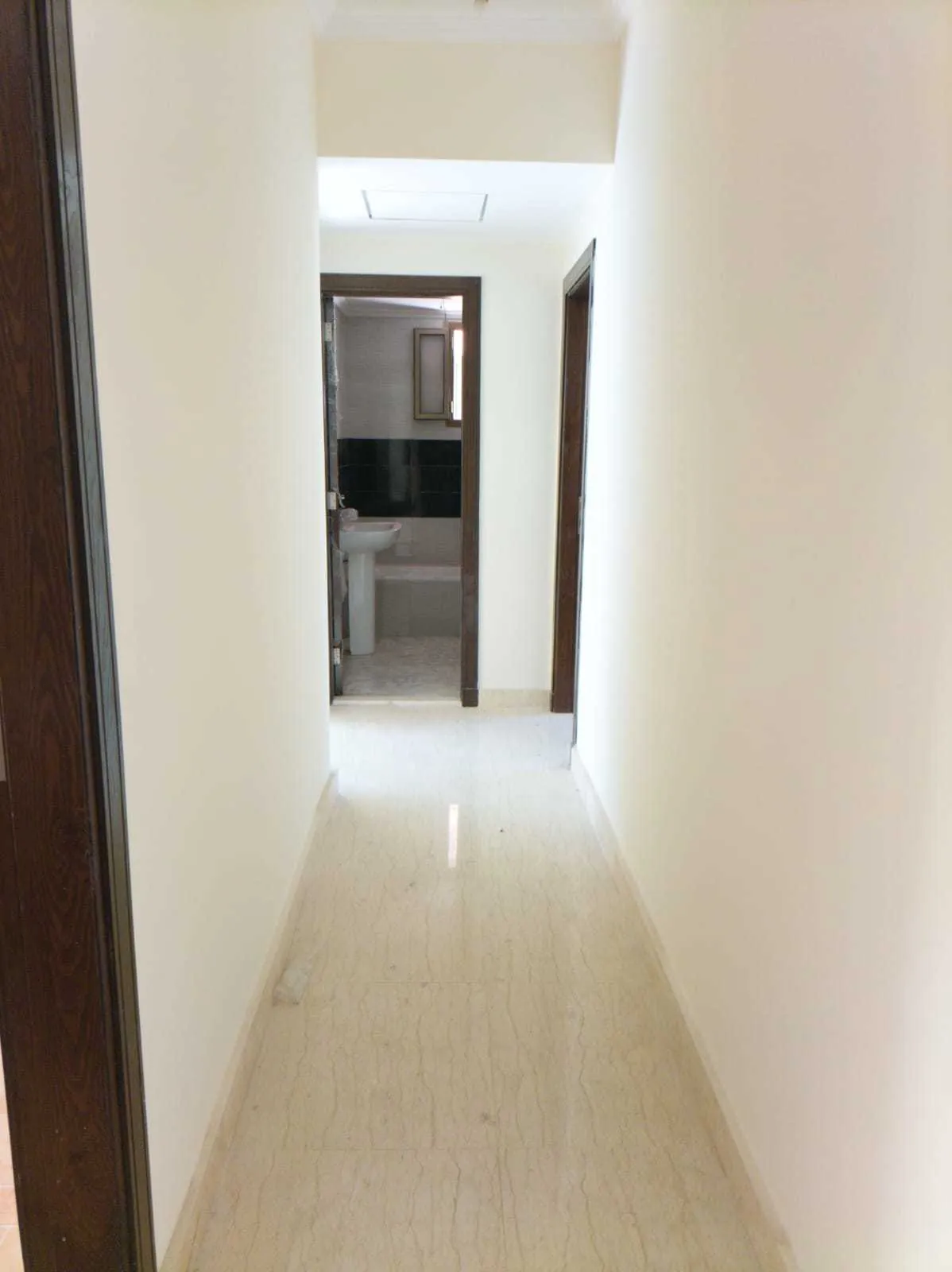 Prime Location Apartment in Khaldeh, Aley — الصورة 5