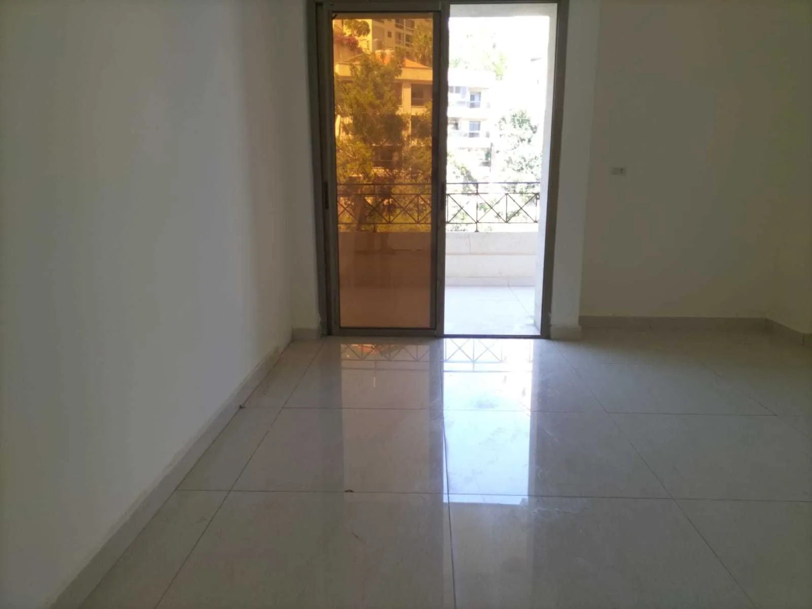 Warehouse/Apartment for Sale in Ram Bchamoun — photo 2