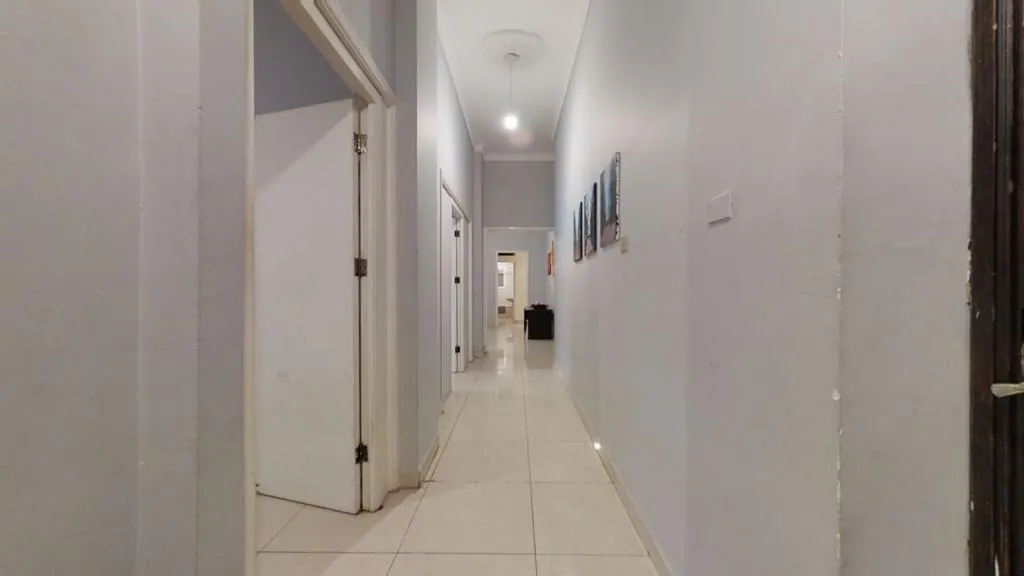 Prime Location Apartment in Hamra, Beirut — photo 3