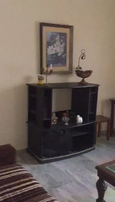 Prime Location Apartment in Hamra, Beirut — photo 3