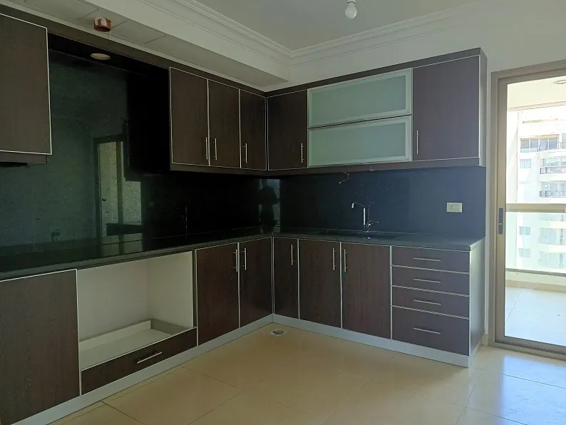 Apartment in Achrafieh, Beirut with Mountain and City View — photo 4