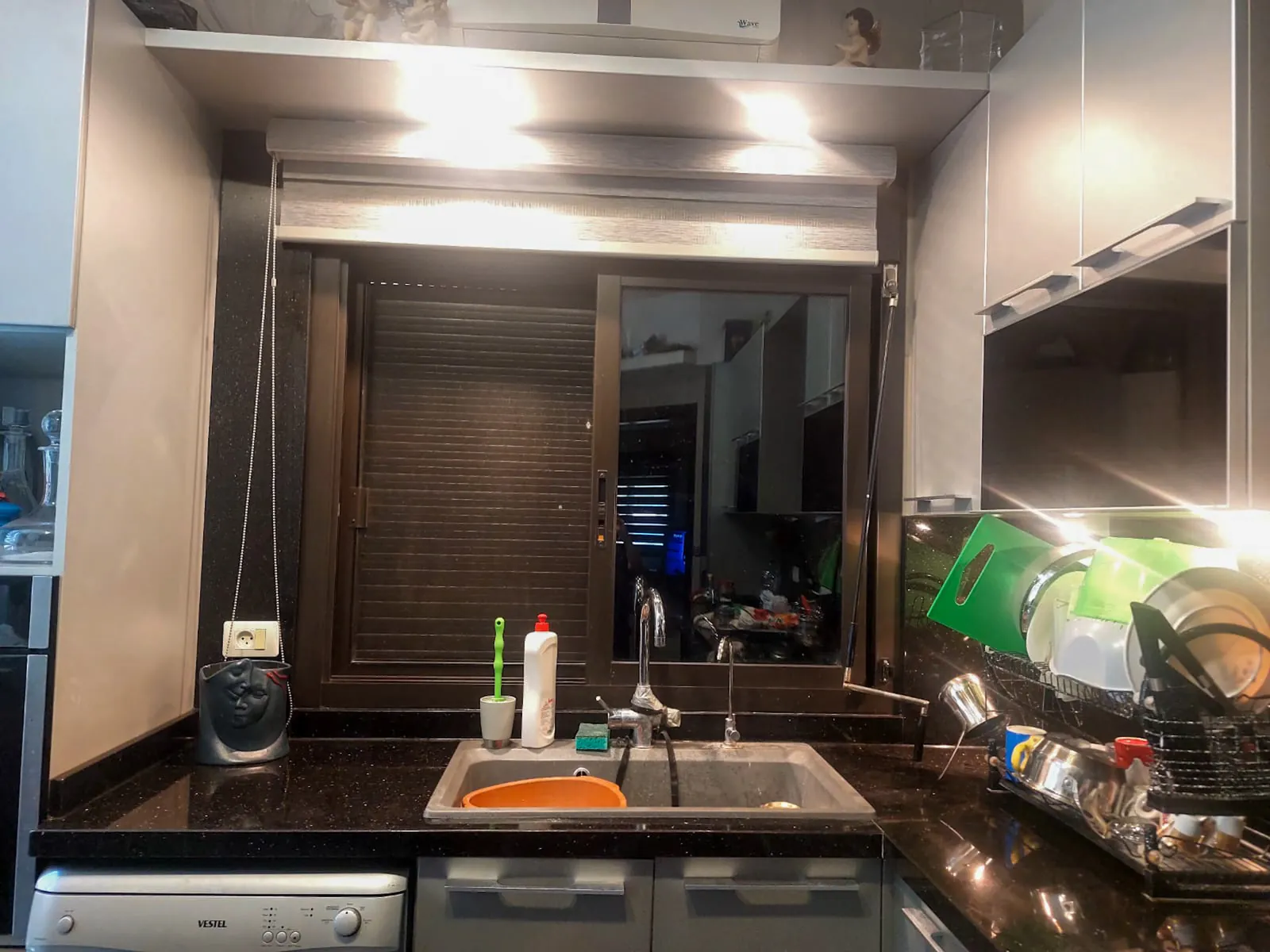 Fully Decorated Apartment in Zikrit, Metn with Mountain View — الصورة 4