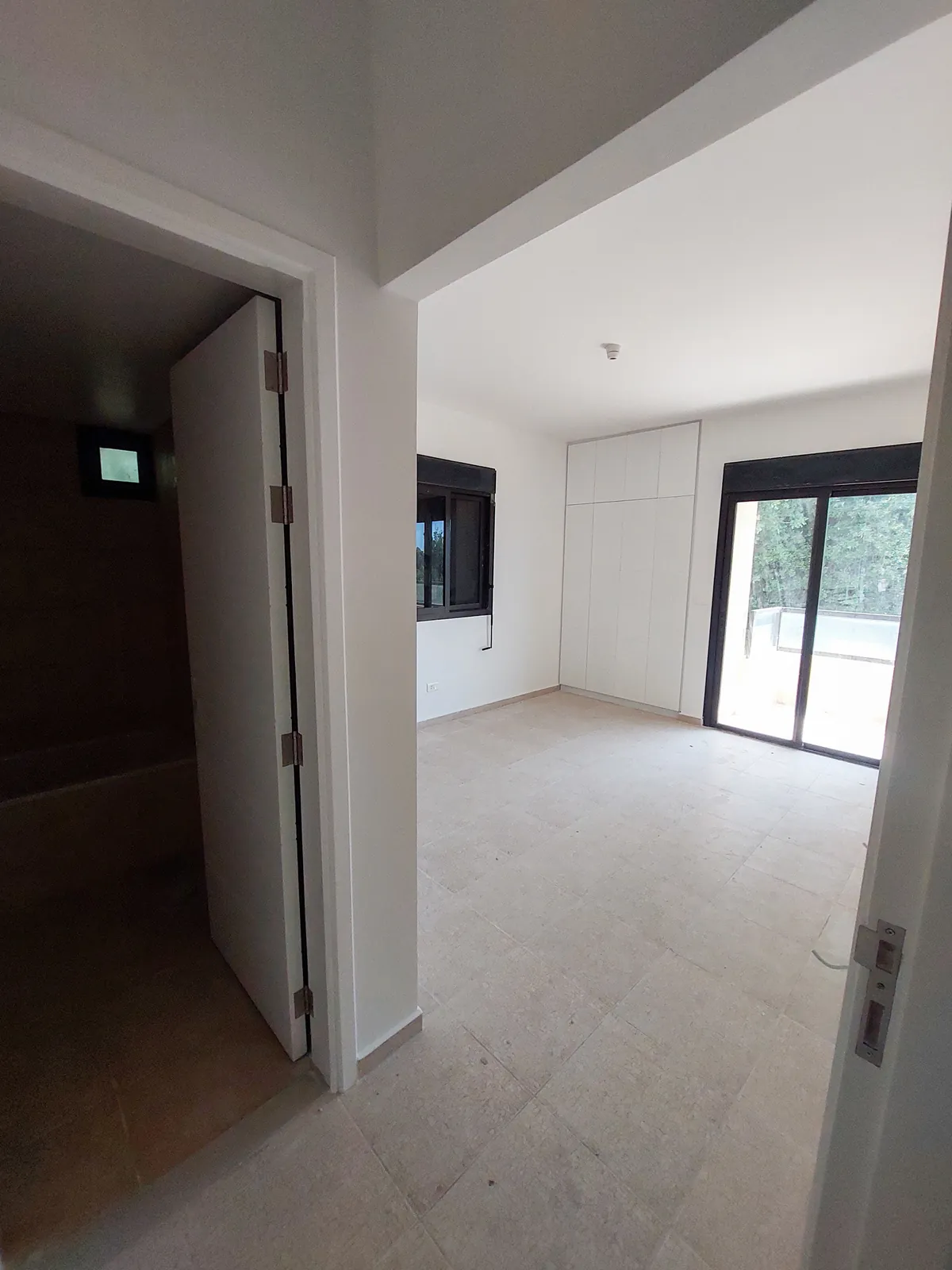 New Apartment in Beit El Kikko, Metn with Partial Sea View — الصورة 5