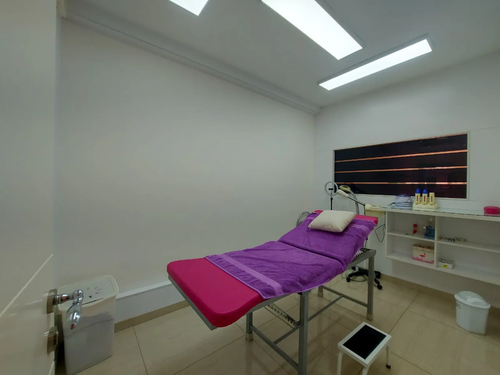 Furnished Shop in Aoukar, Metn — photo 5