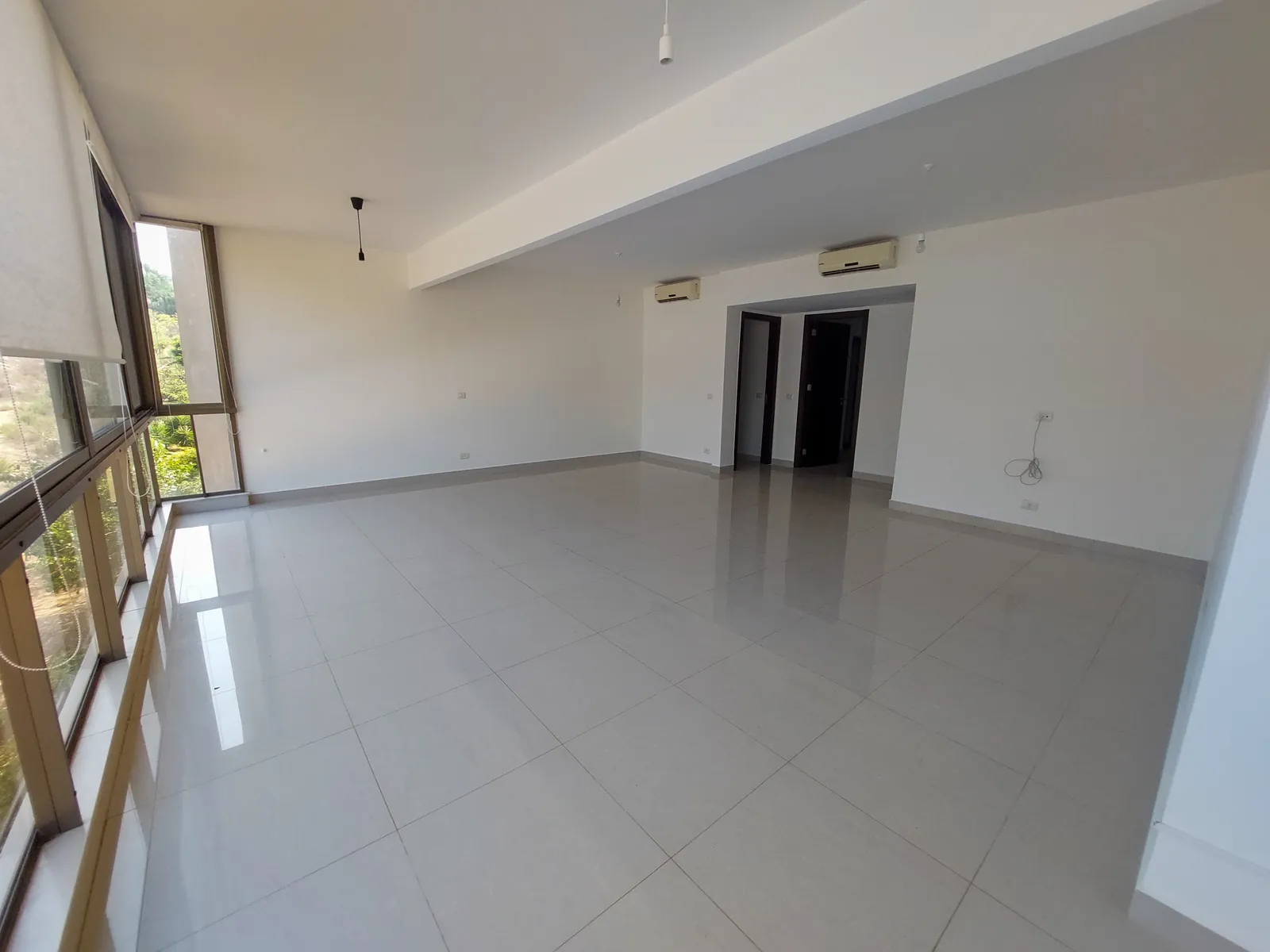 Prime Location Apartment in Dbayeh, Metn — الصورة 3