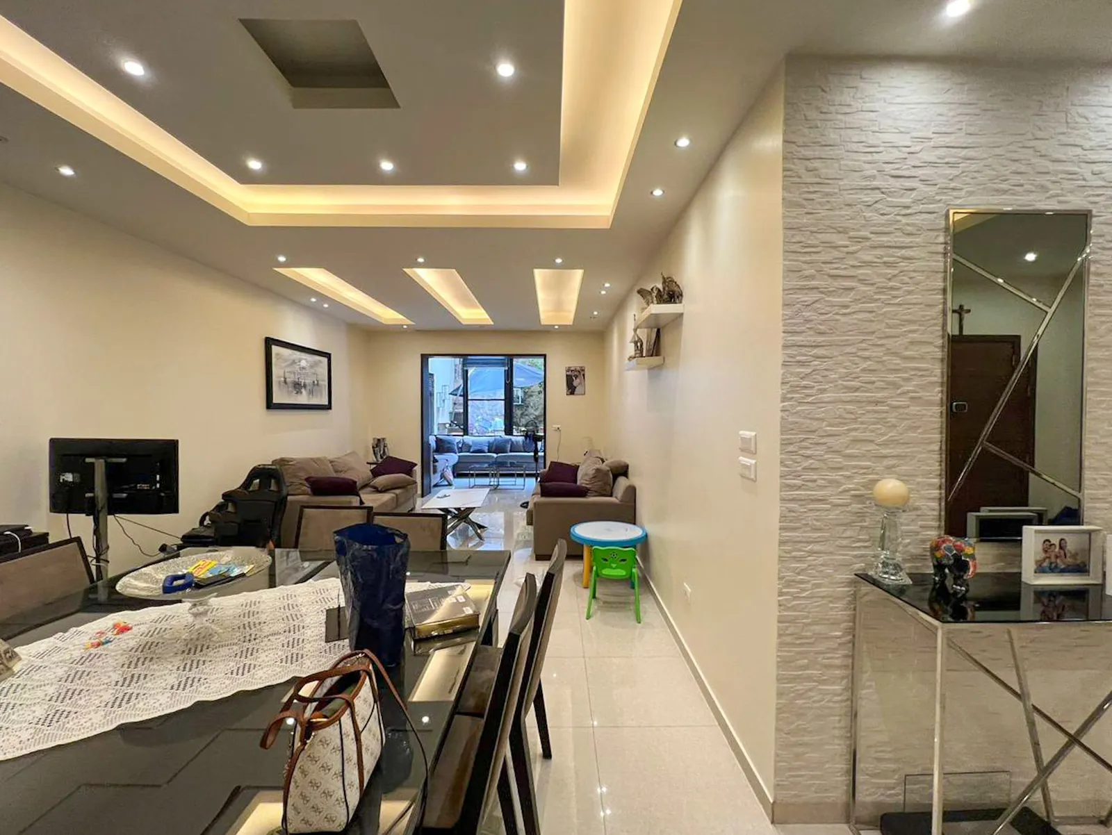 Furnished Apartment in Dbayeh, Metn + Terrace — photo 2