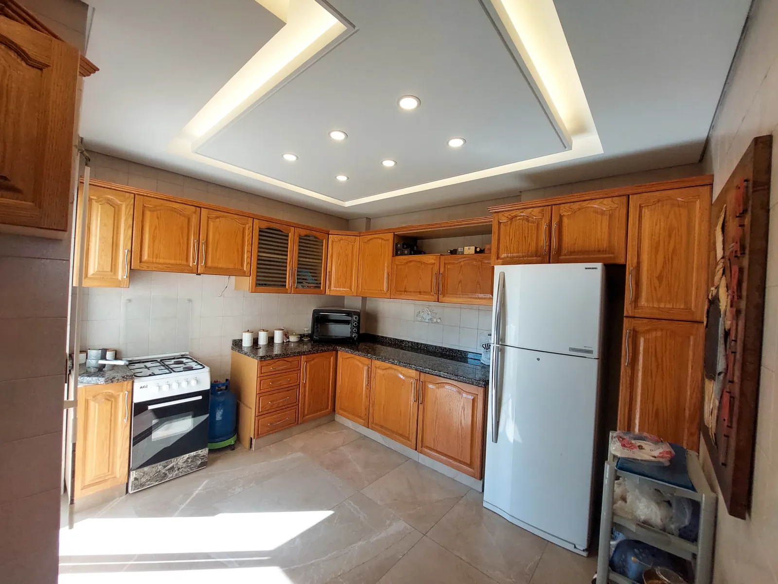 Spacious Duplex in Dbayeh, Metn with Panoramic Sea View — الصورة 4