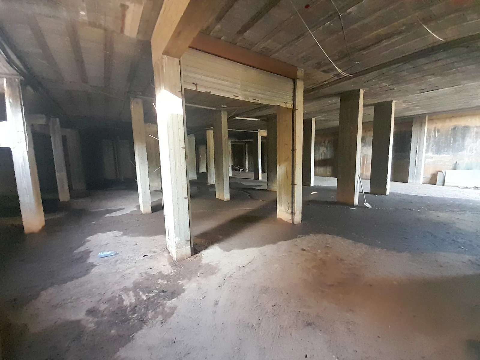 Prime Location Used Warehouse in Sehayle, Keserwan — photo 2