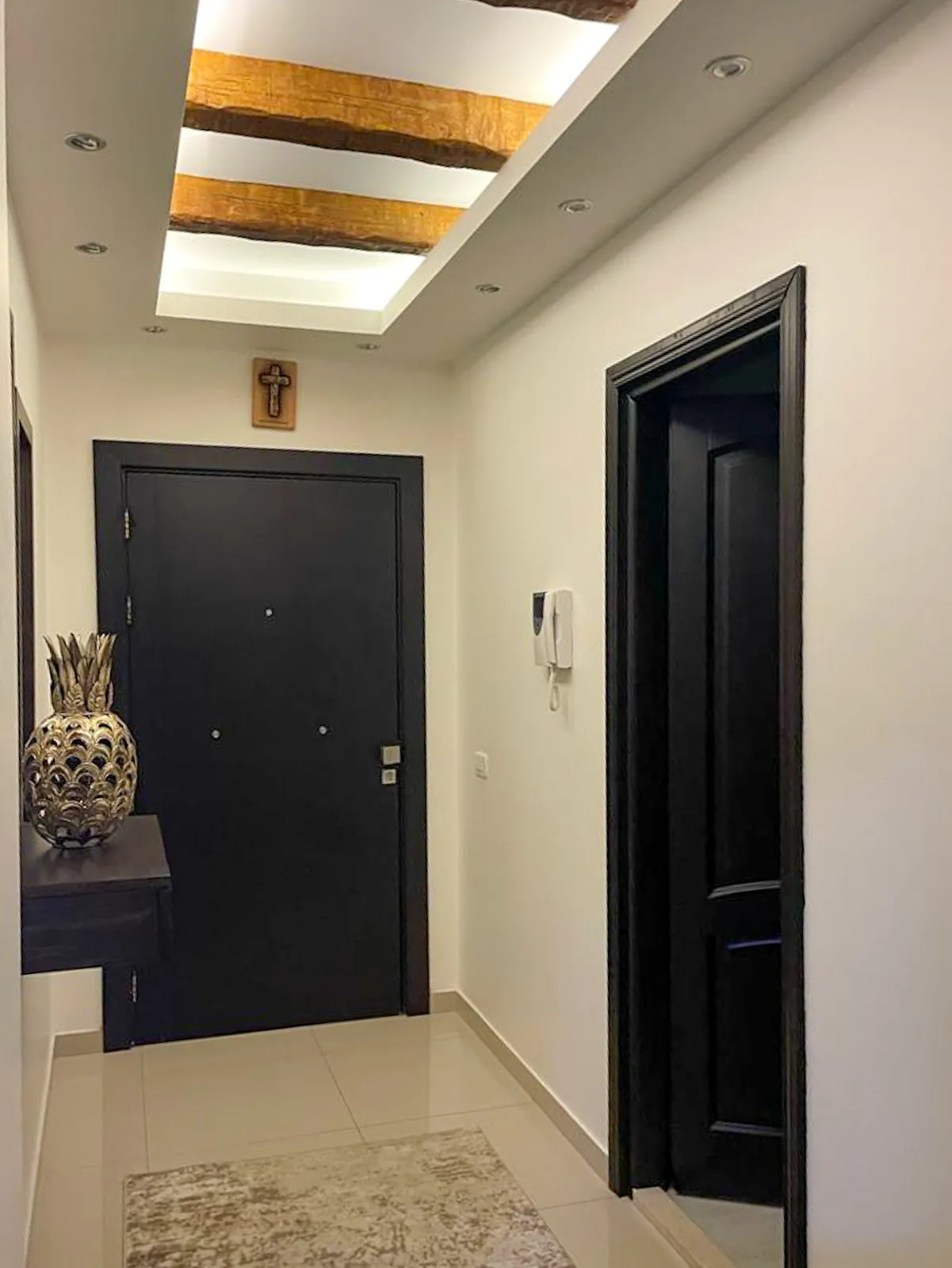 Apartment for Rent or for Sale in Hemlaya, Metn with Mountain View — الصورة 4