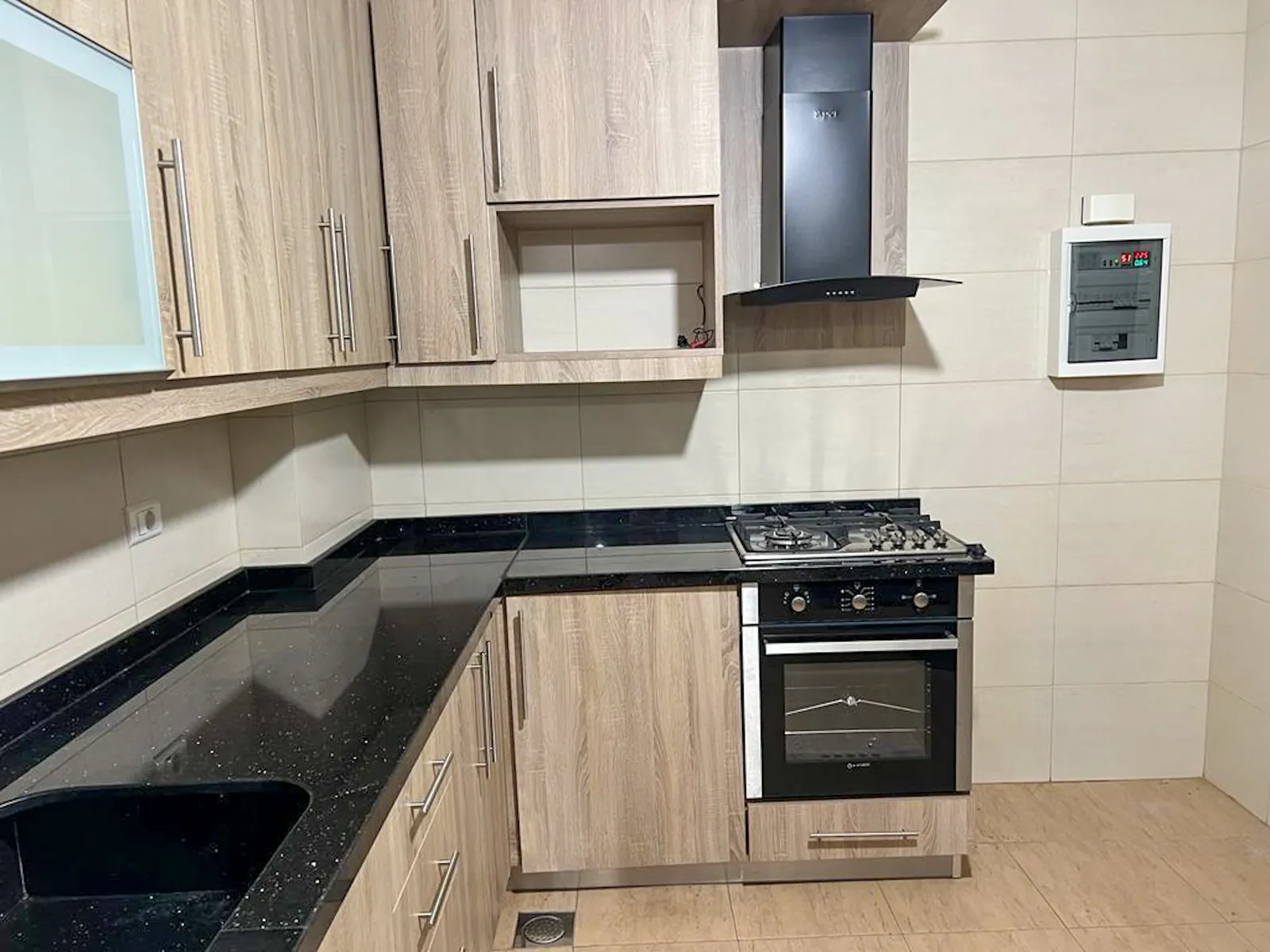 Furnished Apartment in Mazraat Yachouh, Metn — الصورة 4