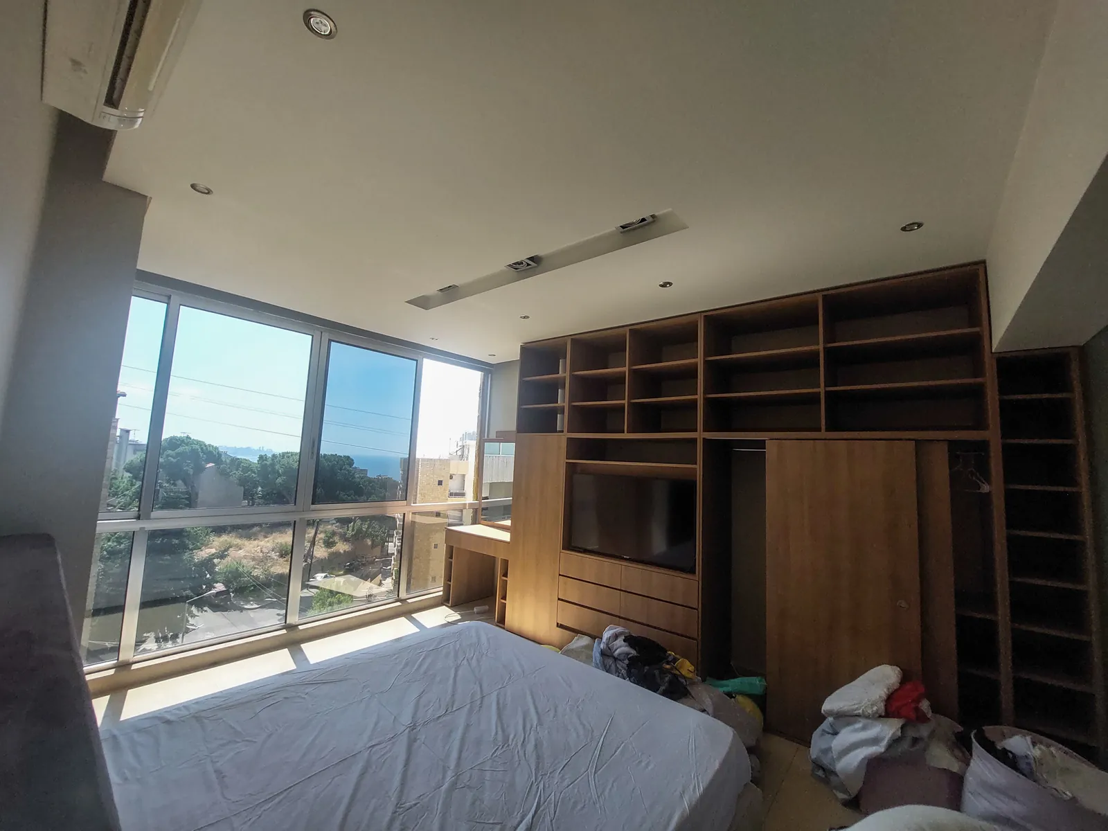 Furnished Apartment in Naccache, Metn with Terrace + Sea View — الصورة 4