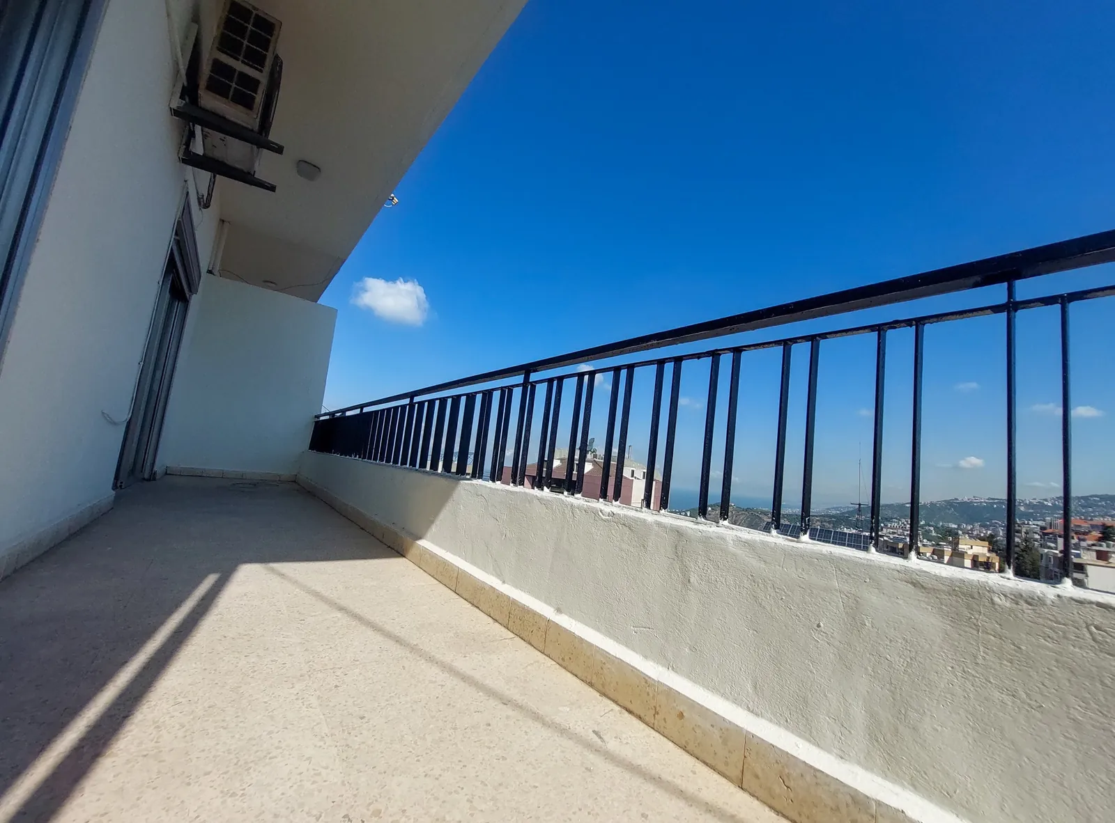 Prime Location Apartment in Mazraat Yachouh with Sea View