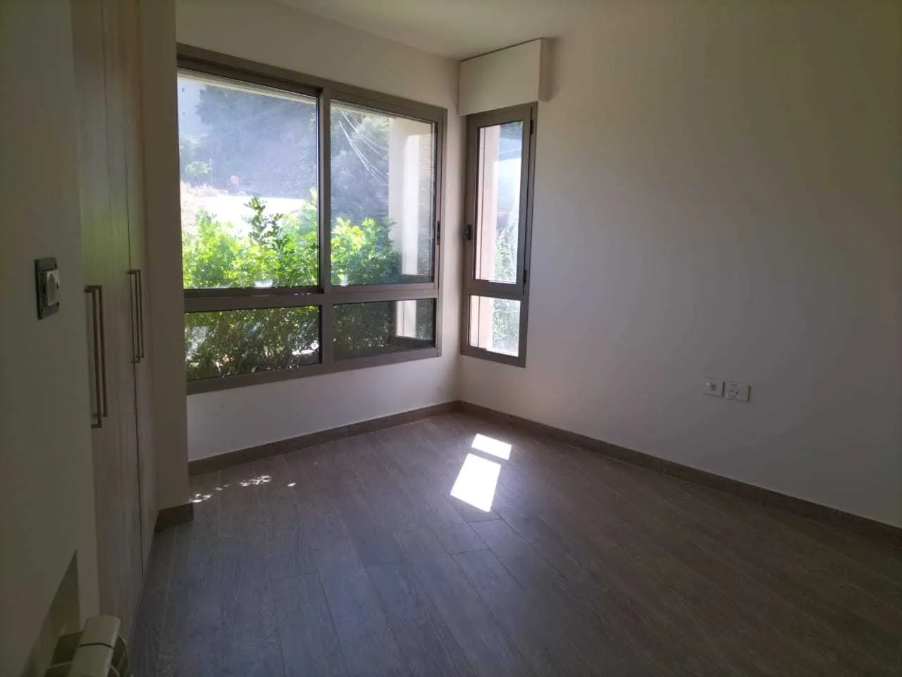 Apartment in Louaizeh, Baabda with Breathtaking Mountain View — الصورة 2