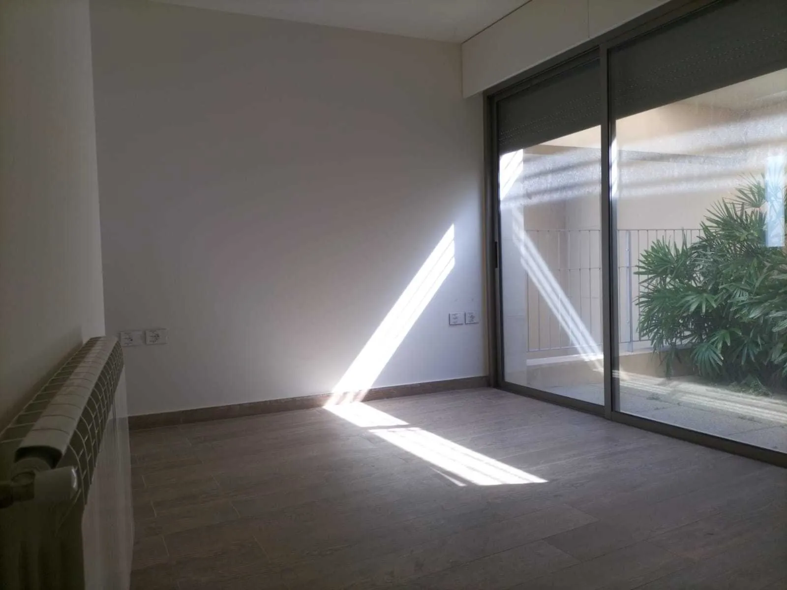 Prime Location Apartment in Louaizeh, Baabda with Mountain View — photo 4