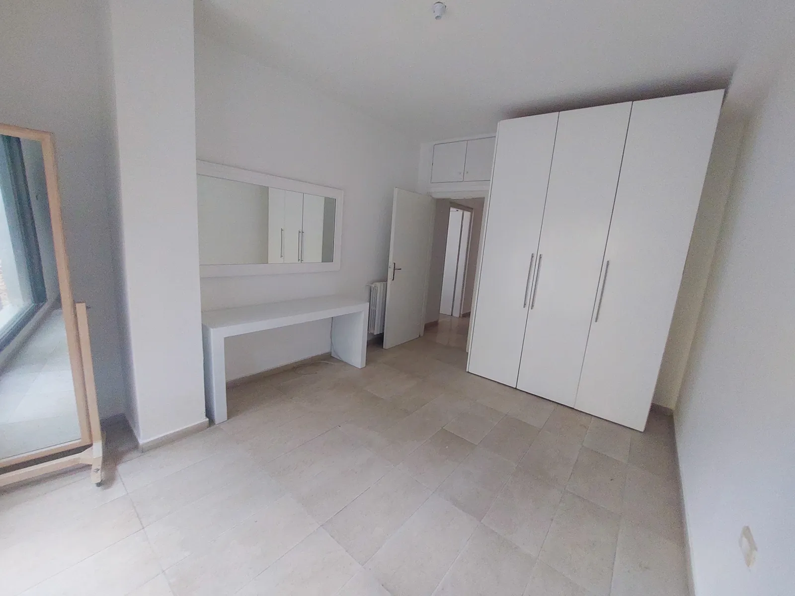 Semi Furnished Apartment in Mtayleb, Metn with Terrace/Garden — الصورة 4