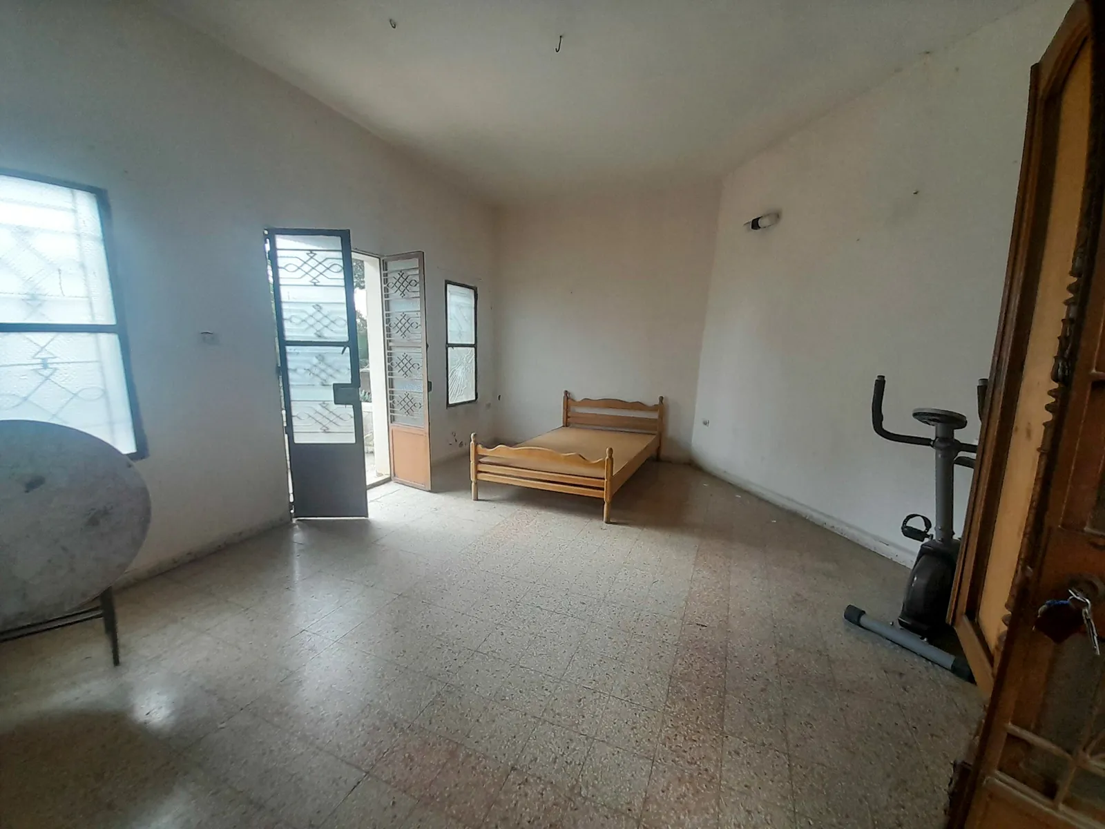 Detached Old House with Two Stores in Mrouj, Metn — الصورة 2