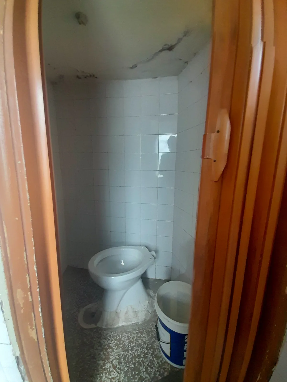 Detached Old House with Two Stores in Mrouj, Metn — الصورة 5