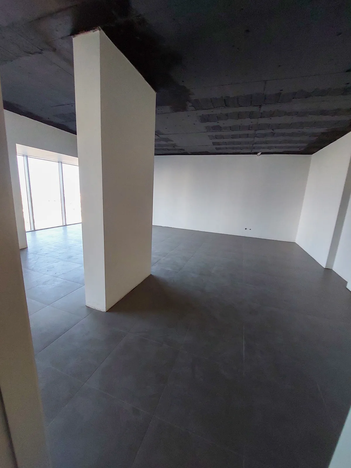 Prime Location High-End Office in Naccache, Metn — الصورة 5