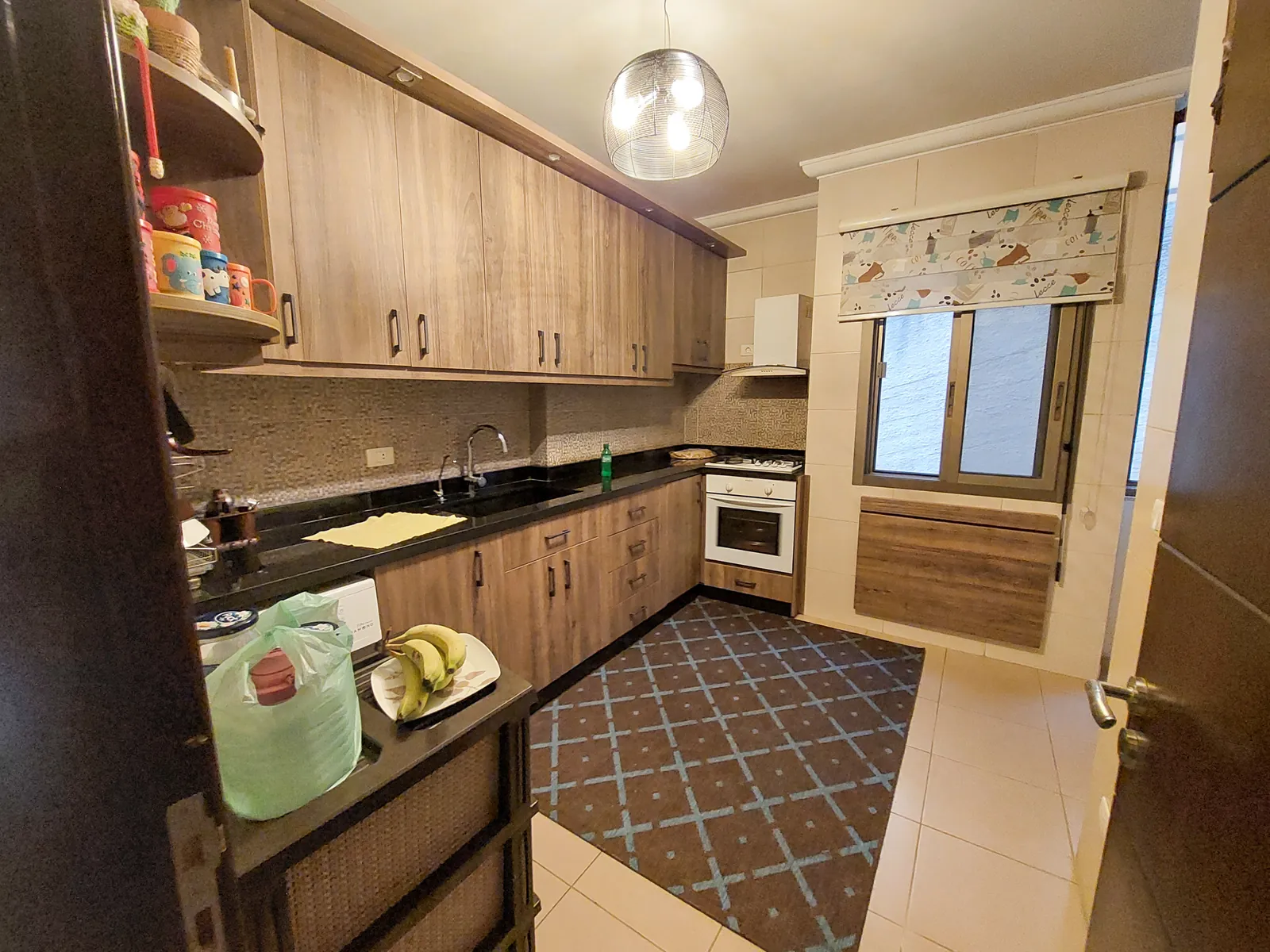 Fully Decorated Apartment in Dbayeh, Metn — الصورة 3