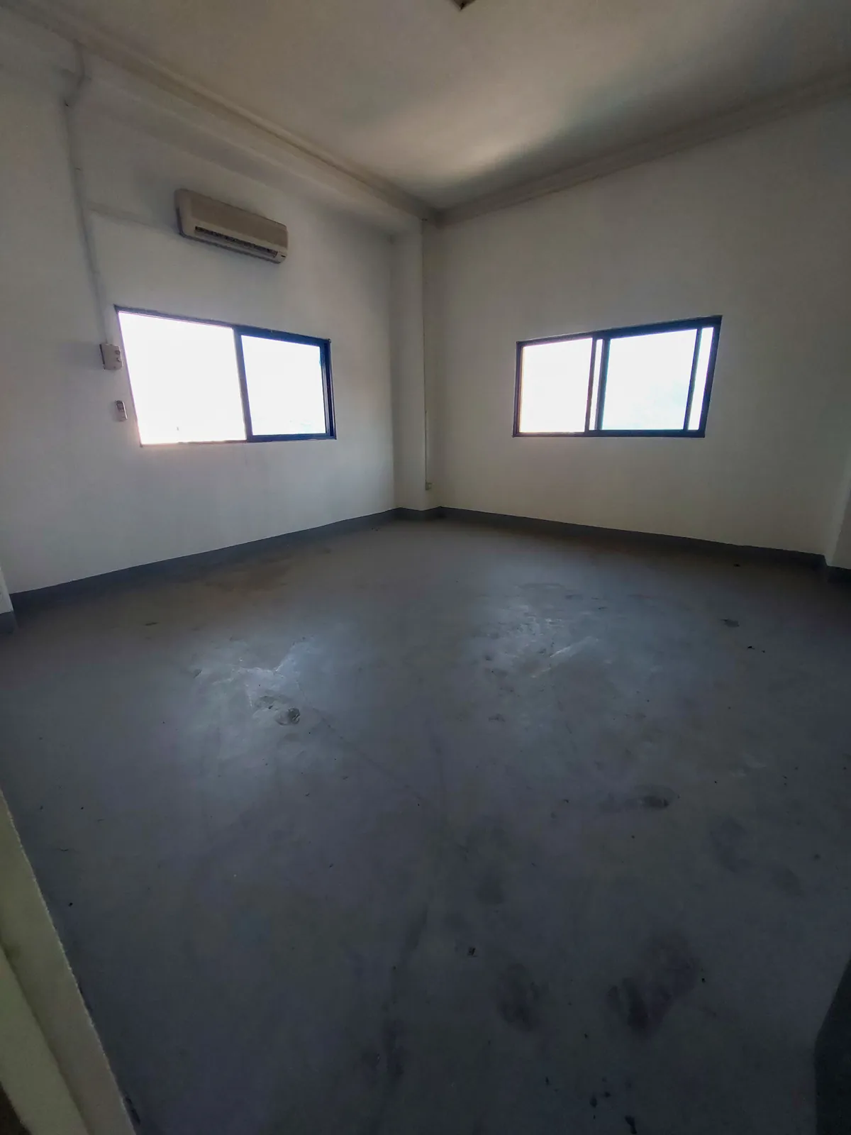 Industrial Warehouse in Mazraat Yachouh, Metn — الصورة 4