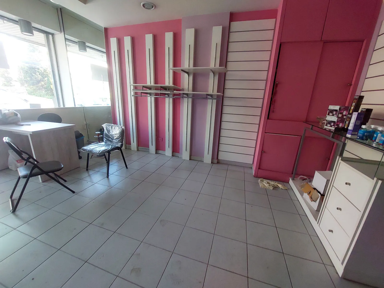 Prime Location Shop in Qornet Chehwane, Metn — photo 3