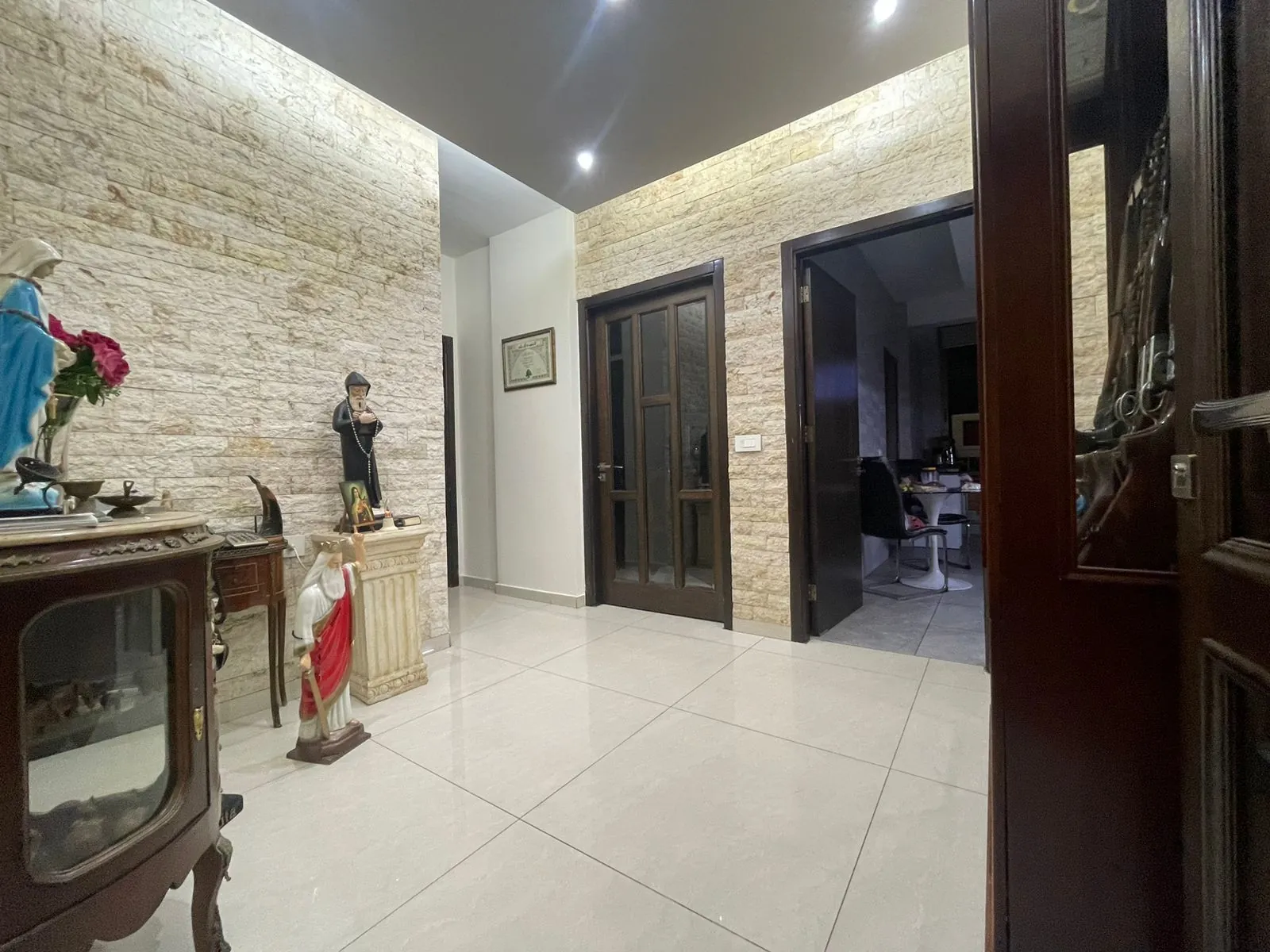 Apartment in Hazmieh, Mar Takla with Breathtaking View — photo 3