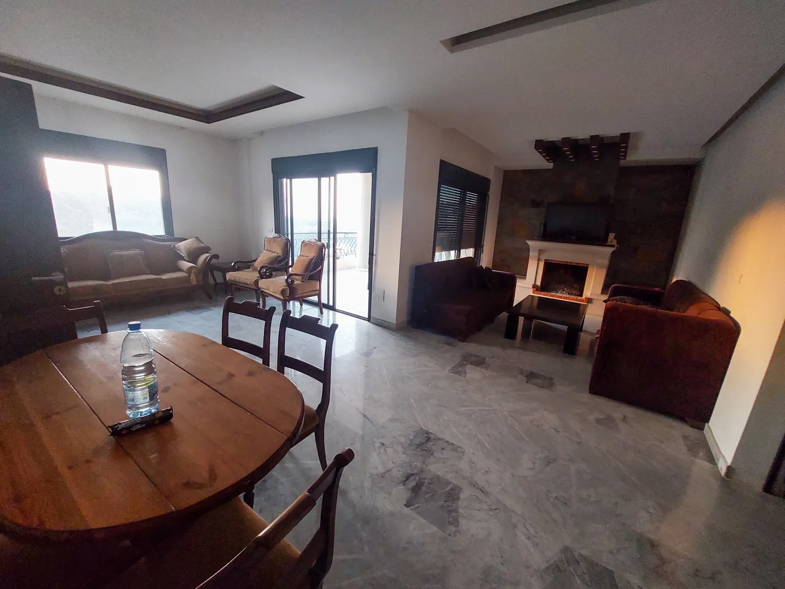 Furnished Duplex in Zikrit, Metn with a Breathtaking Sea View — الصورة 2