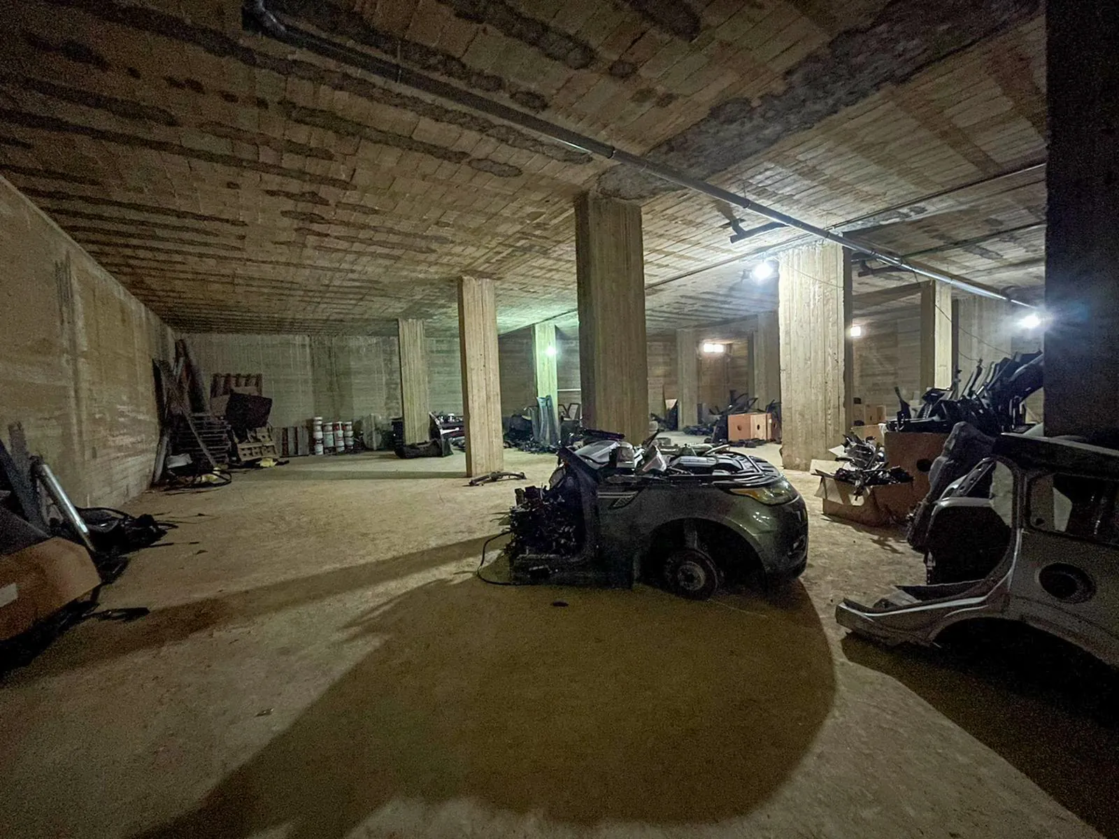 Warehouse in Dik El Mehdi, Metn — الصورة 2