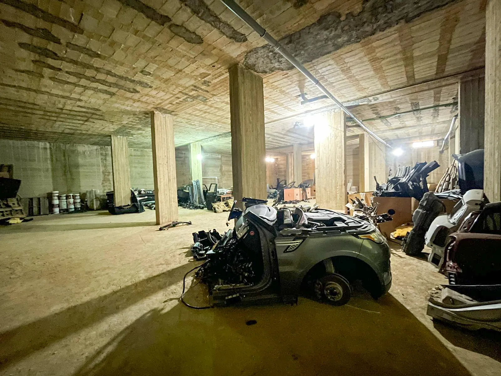 Warehouse in Dik El Mehdi, Metn — الصورة 3