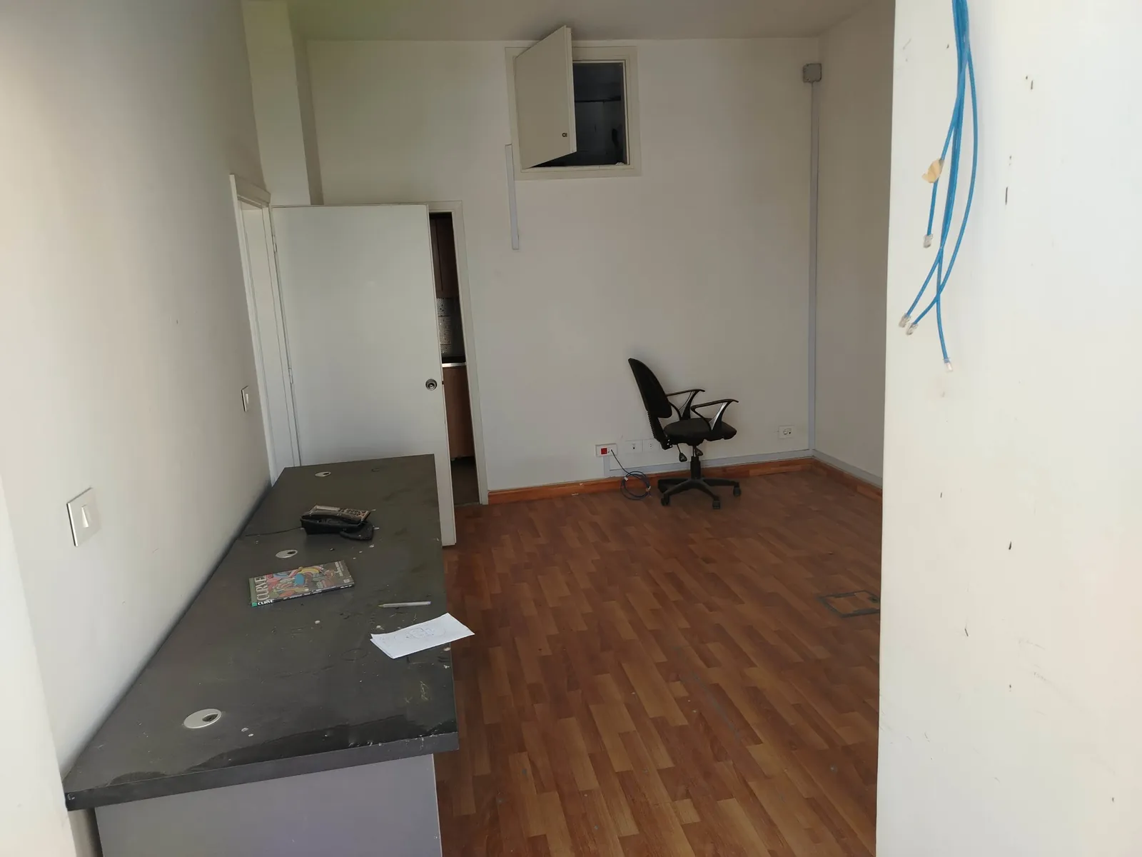 Office in Horsh Tabet, Metn — الصورة 3