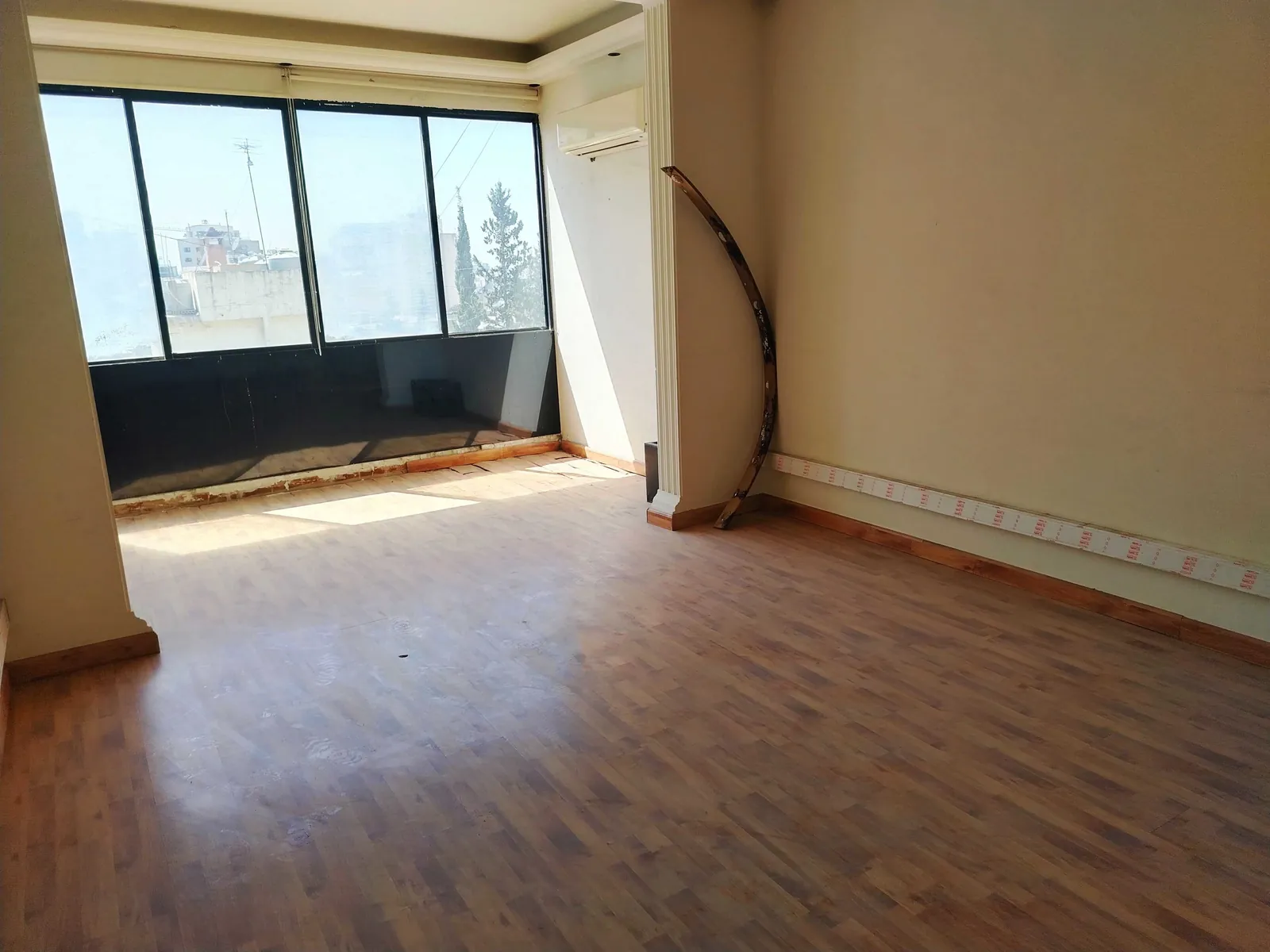 Office in Horsh Tabet, Metn
