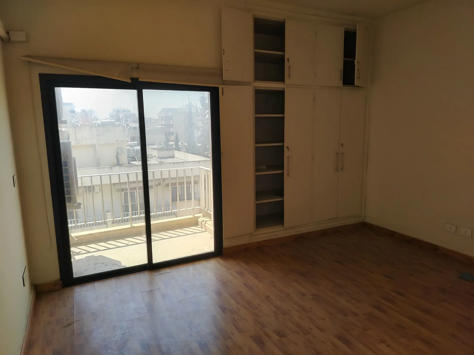 Office in Horsh Tabet, Metn — الصورة 3