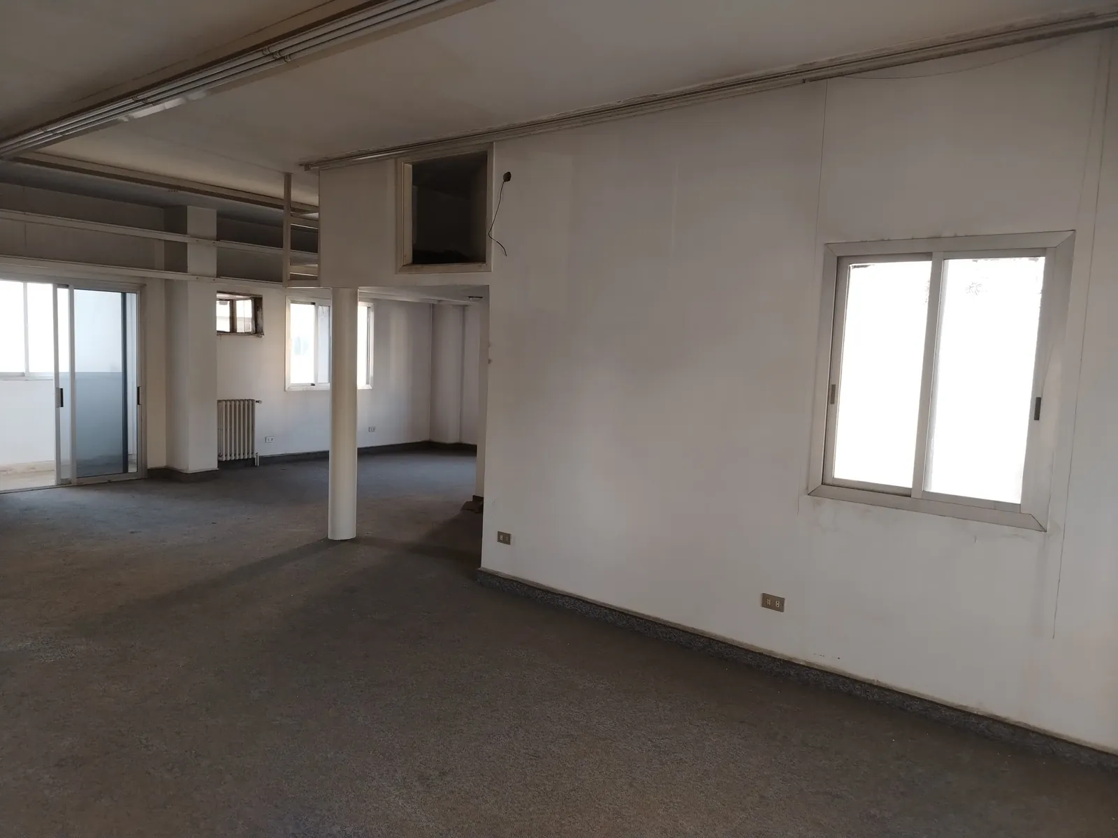 Prime Location Office in Sed El Bauchrieh Highway, Metn — photo 2