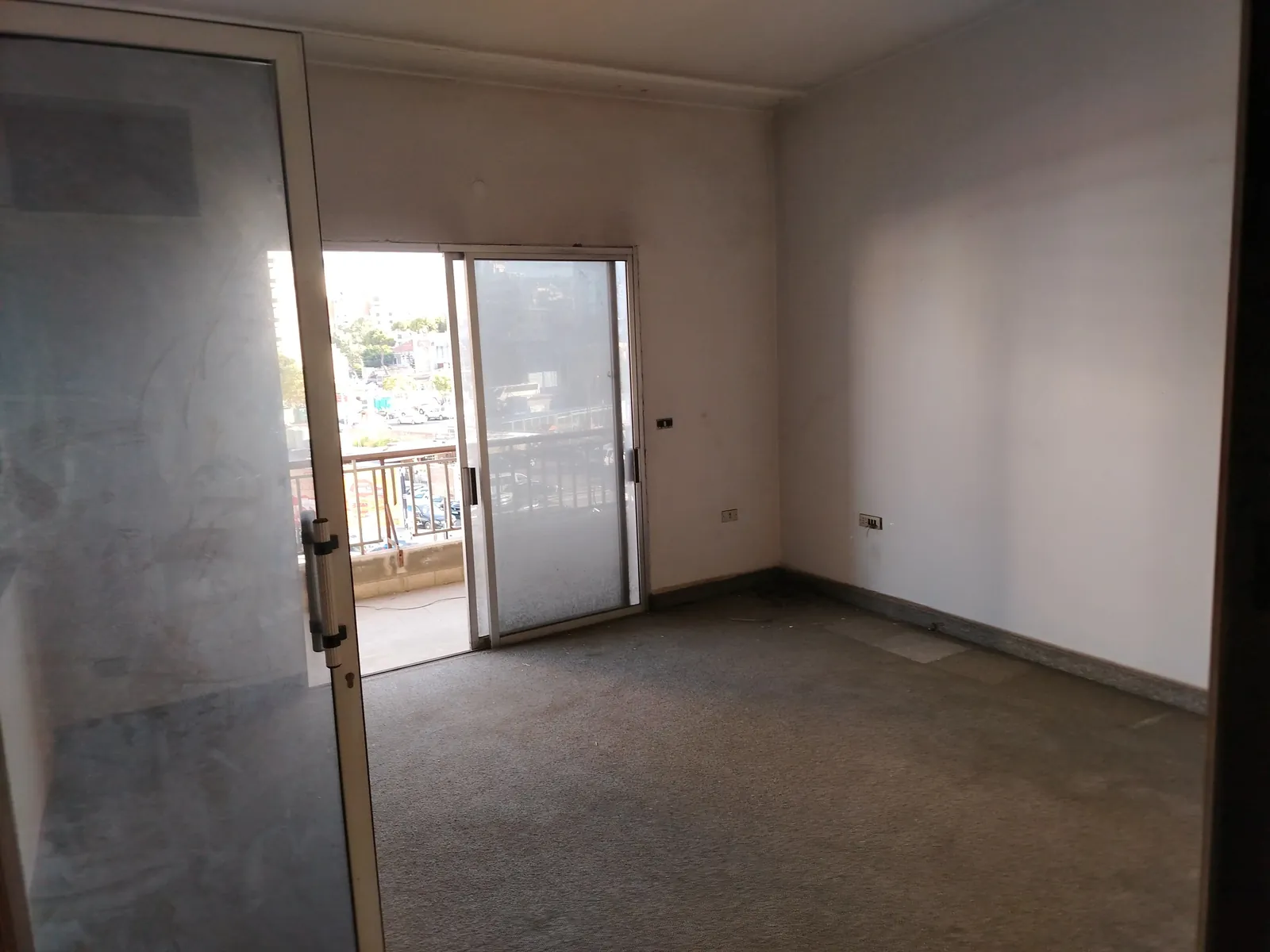 Prime Location Office in Sed El Bauchrieh Highway, Metn — photo 3