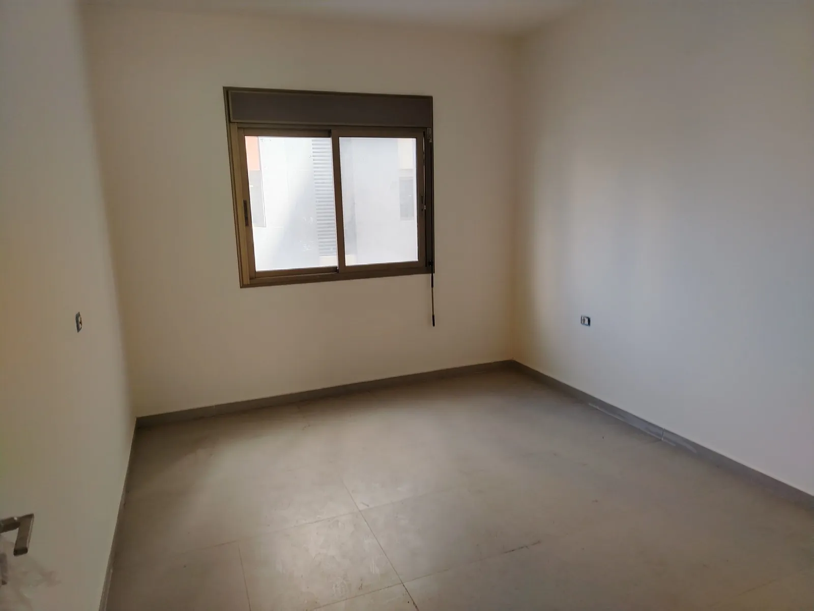 Brand New Apartment in Dekwaneh, Metn — الصورة 4