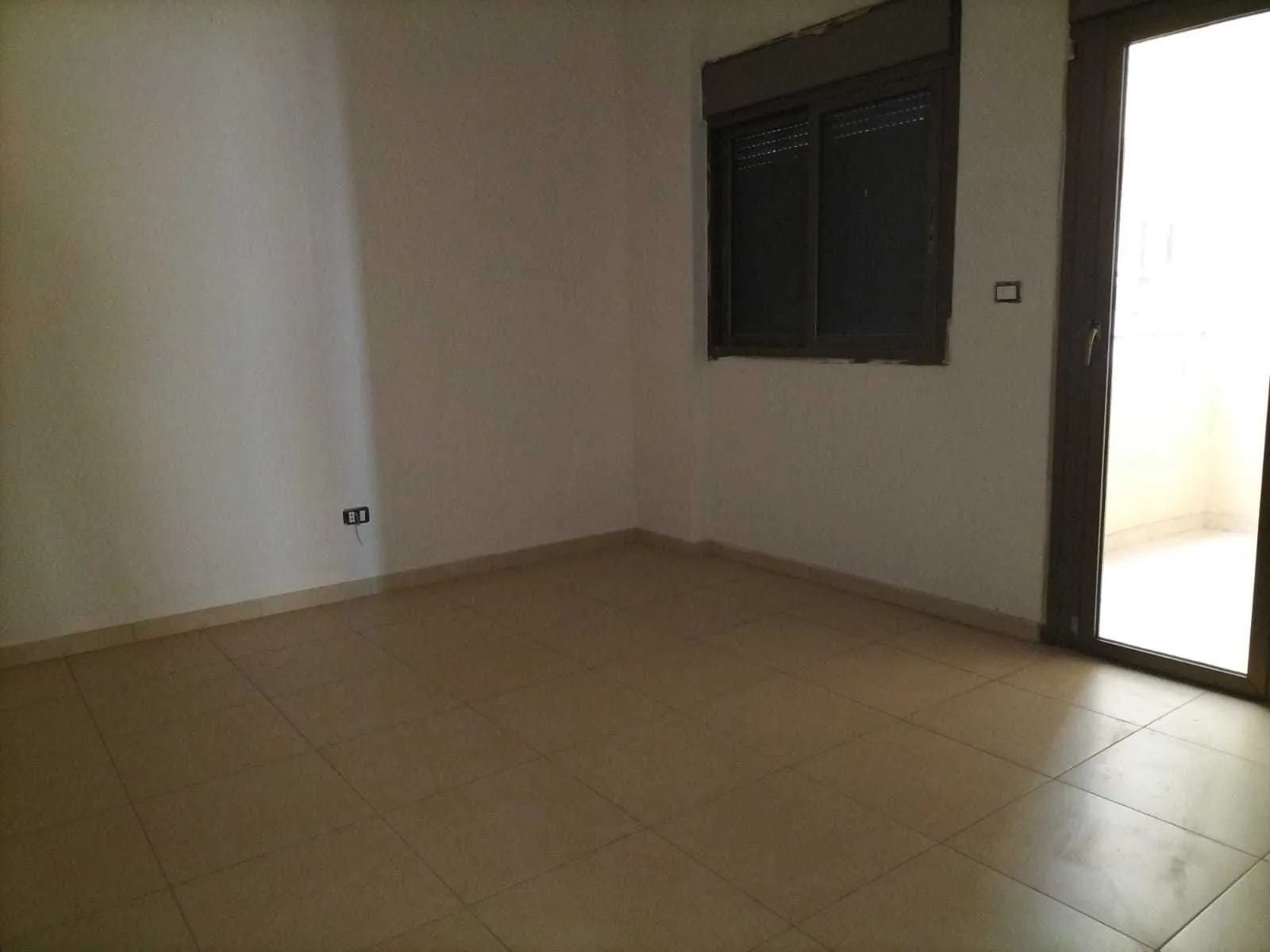 Prime Location Apartment in Hadath, Baabda with Sea View — الصورة 5