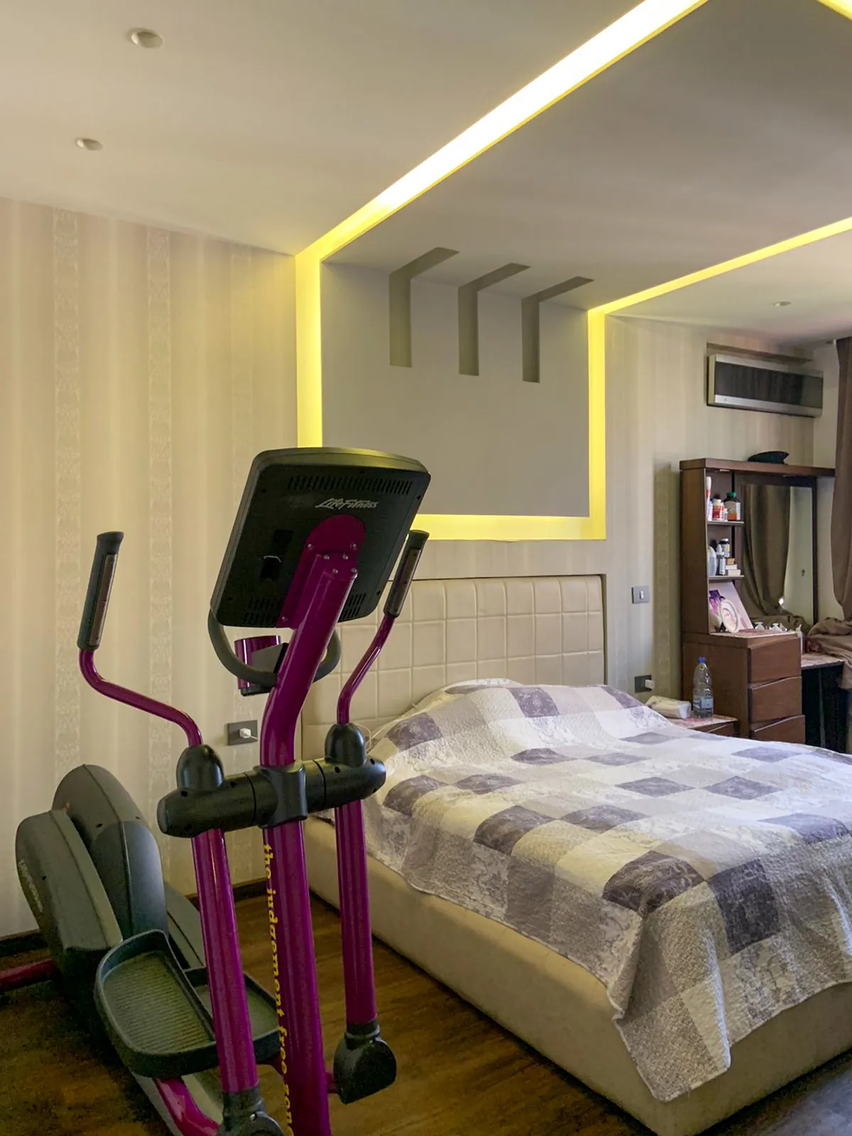 Fully Furnished Apartment in Mar Roukoz, Metn. — الصورة 5
