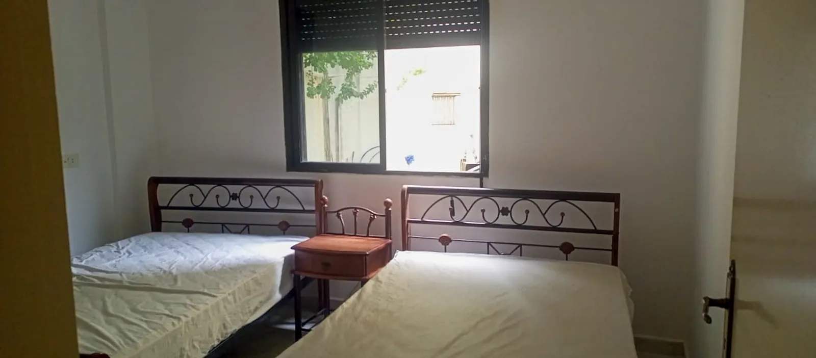 Apartment for Rent/Sale in Aoukar, Metn with Terrace — الصورة 4