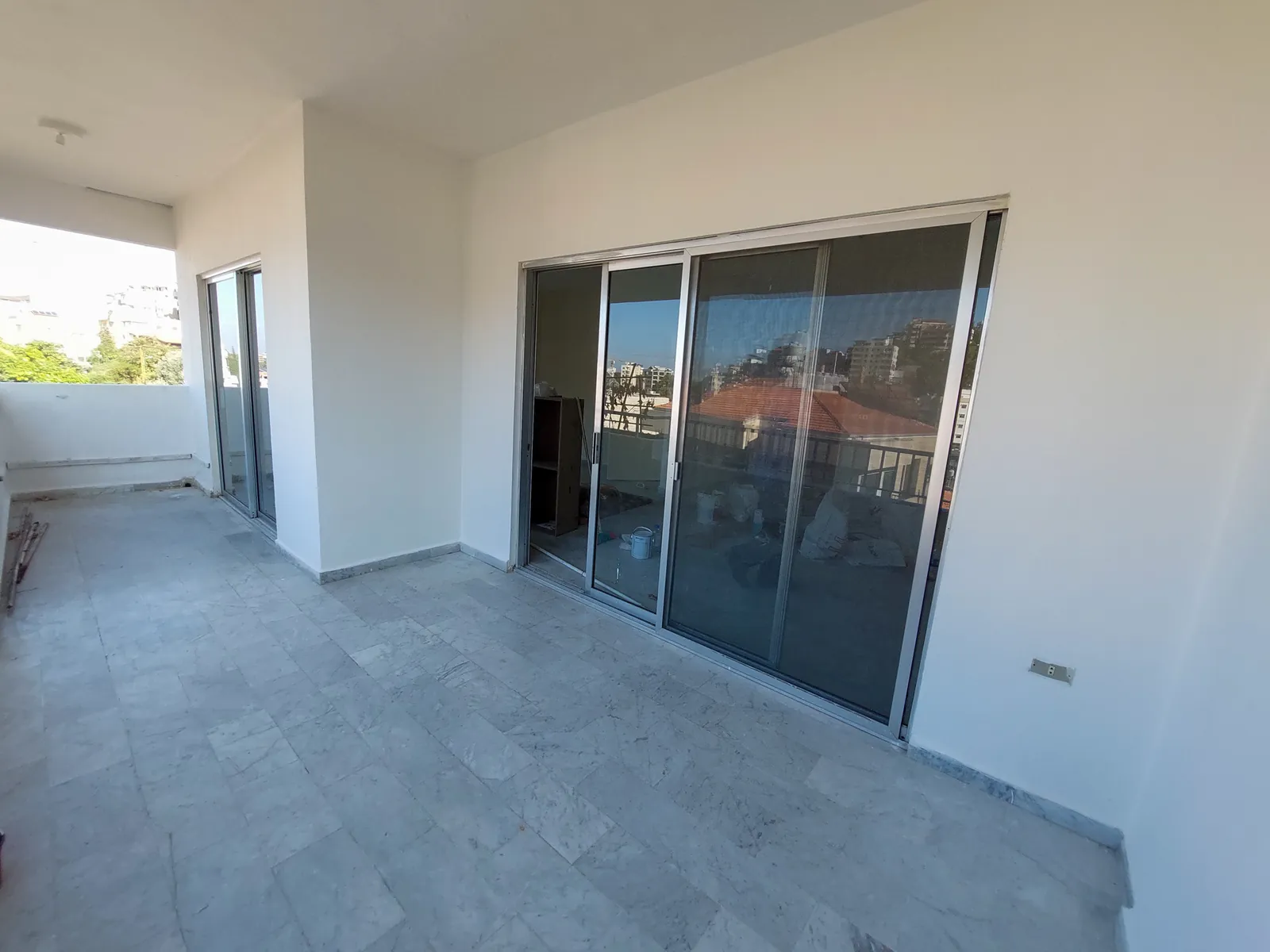 Prime Location Apartment in Aoukar, Metn — photo 3