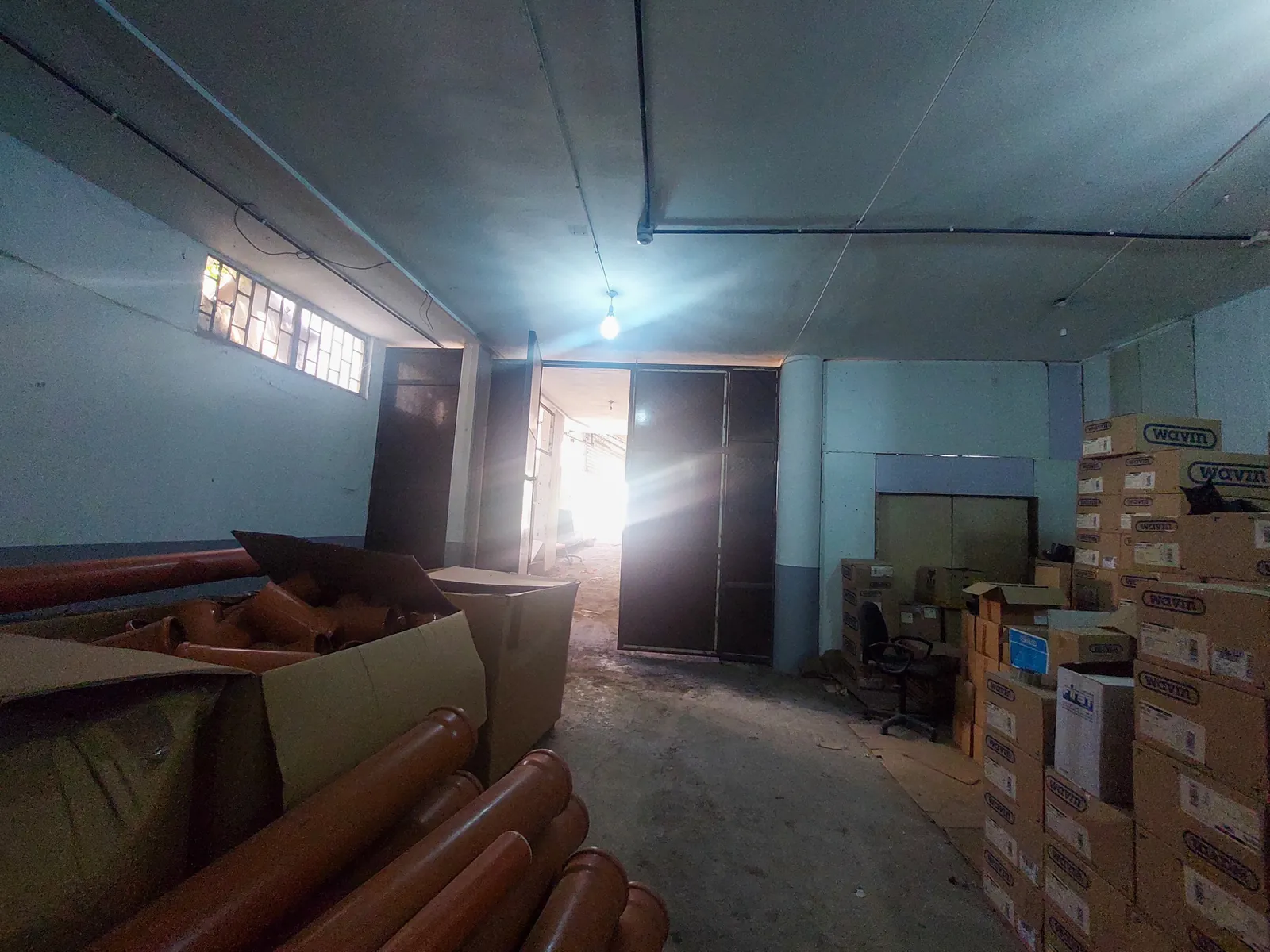 Spacious Warehouse in Jal El Dib, Metn — الصورة 5