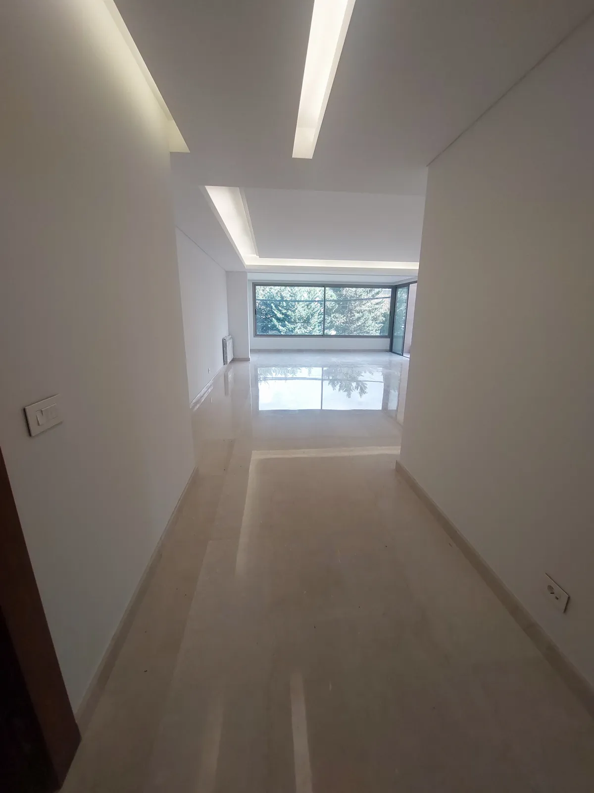 Brand New Apartment in Mtayleb, Metn with Terrace — الصورة 2