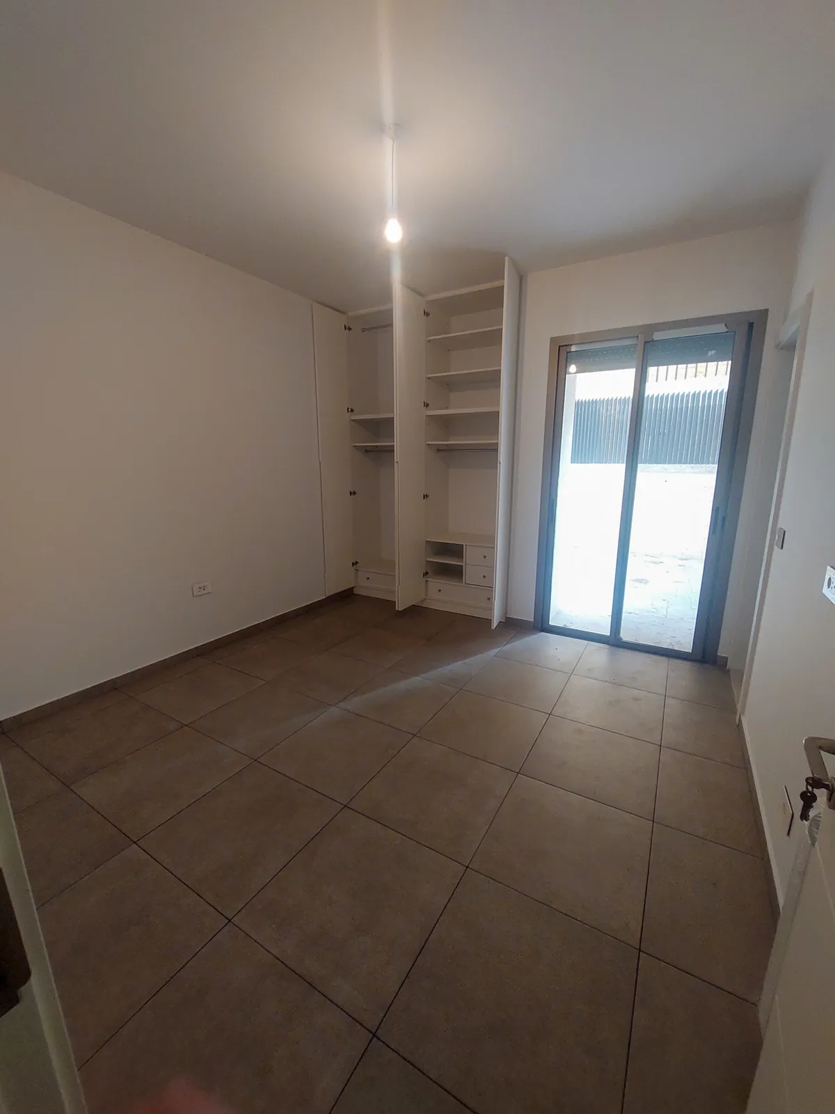 Brand New Apartment in Mtayleb, Metn with Terrace — الصورة 5