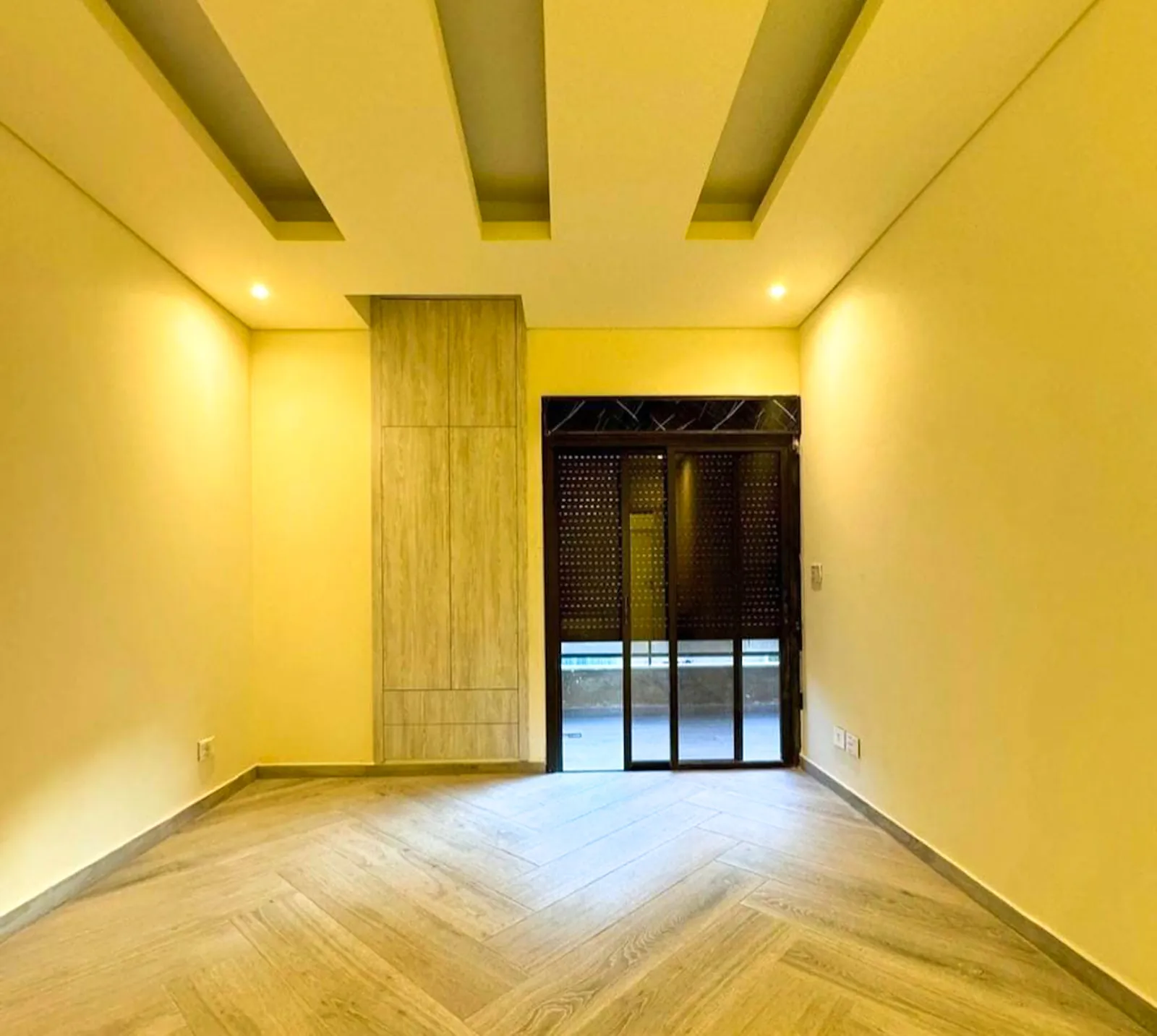 Semi Furnished Apartment in Dik El Mehdi, Metn — الصورة 5