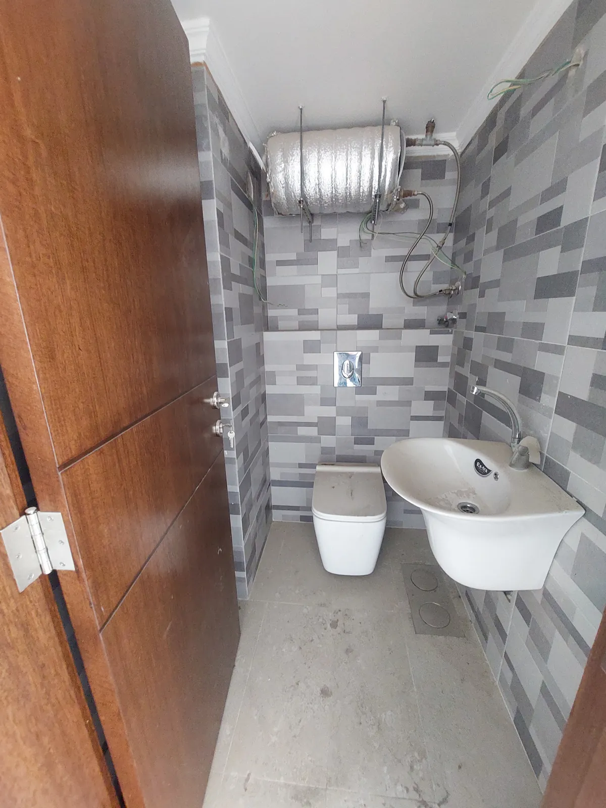 Prime Location Shop in Zalka, Metn — photo 4