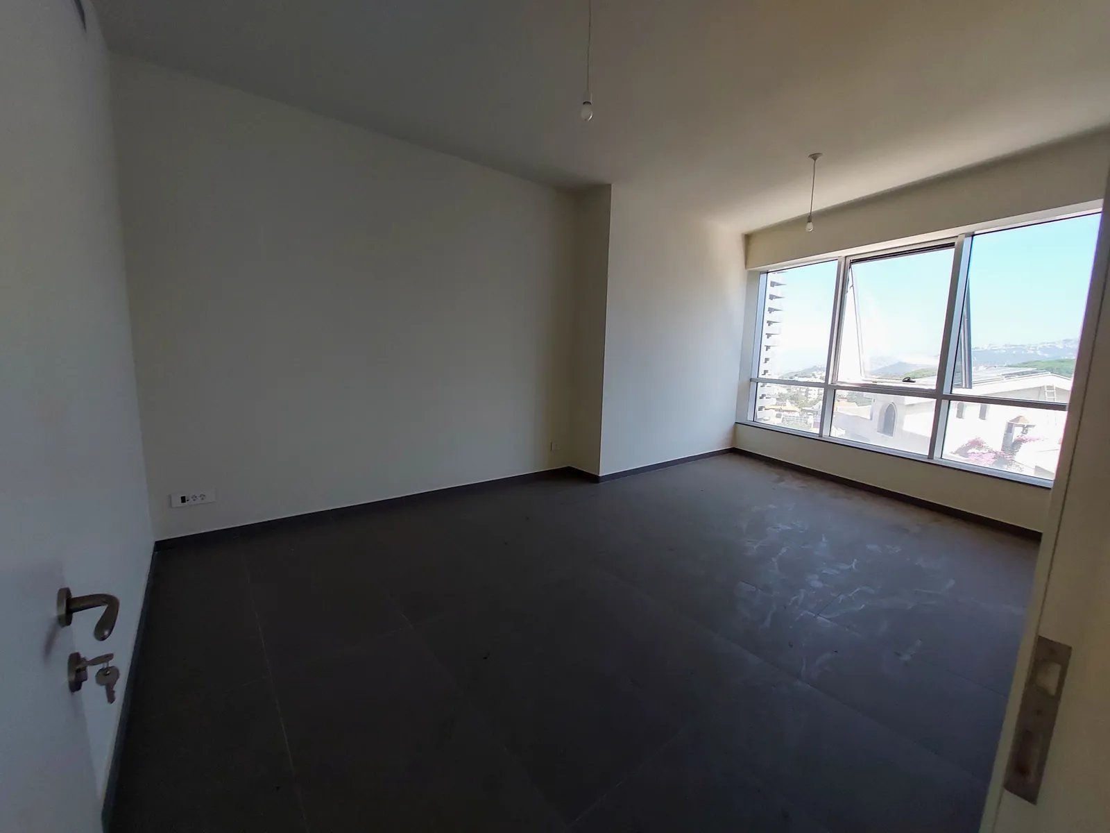 Prime Location Brand New Office in Beit El Chaar, Metn — الصورة 1